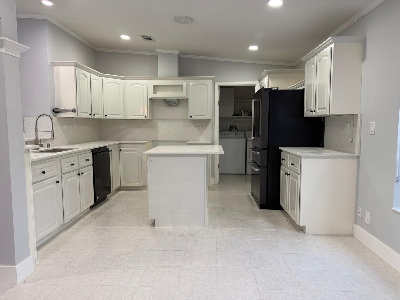 4165 3rd Court Property Photo 4