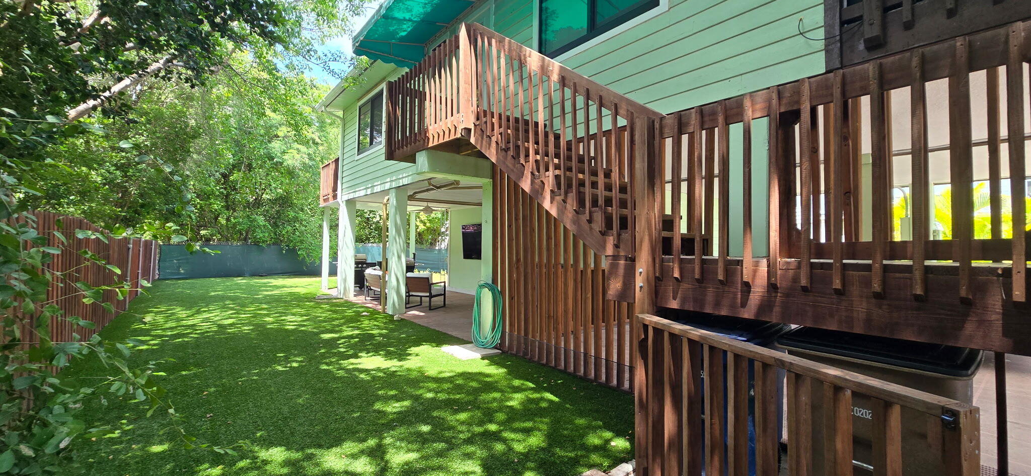 410 Coconut Drive Property Photo 1