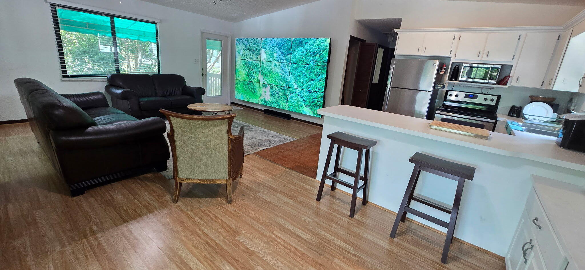 410 Coconut Drive Property Photo 5