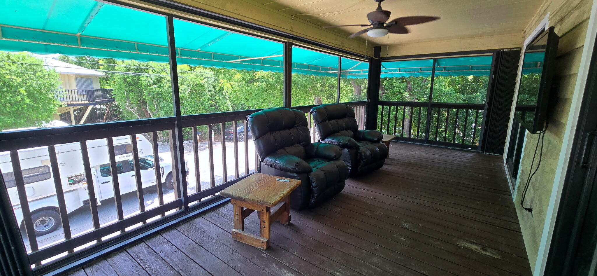 410 Coconut Drive Property Photo 6
