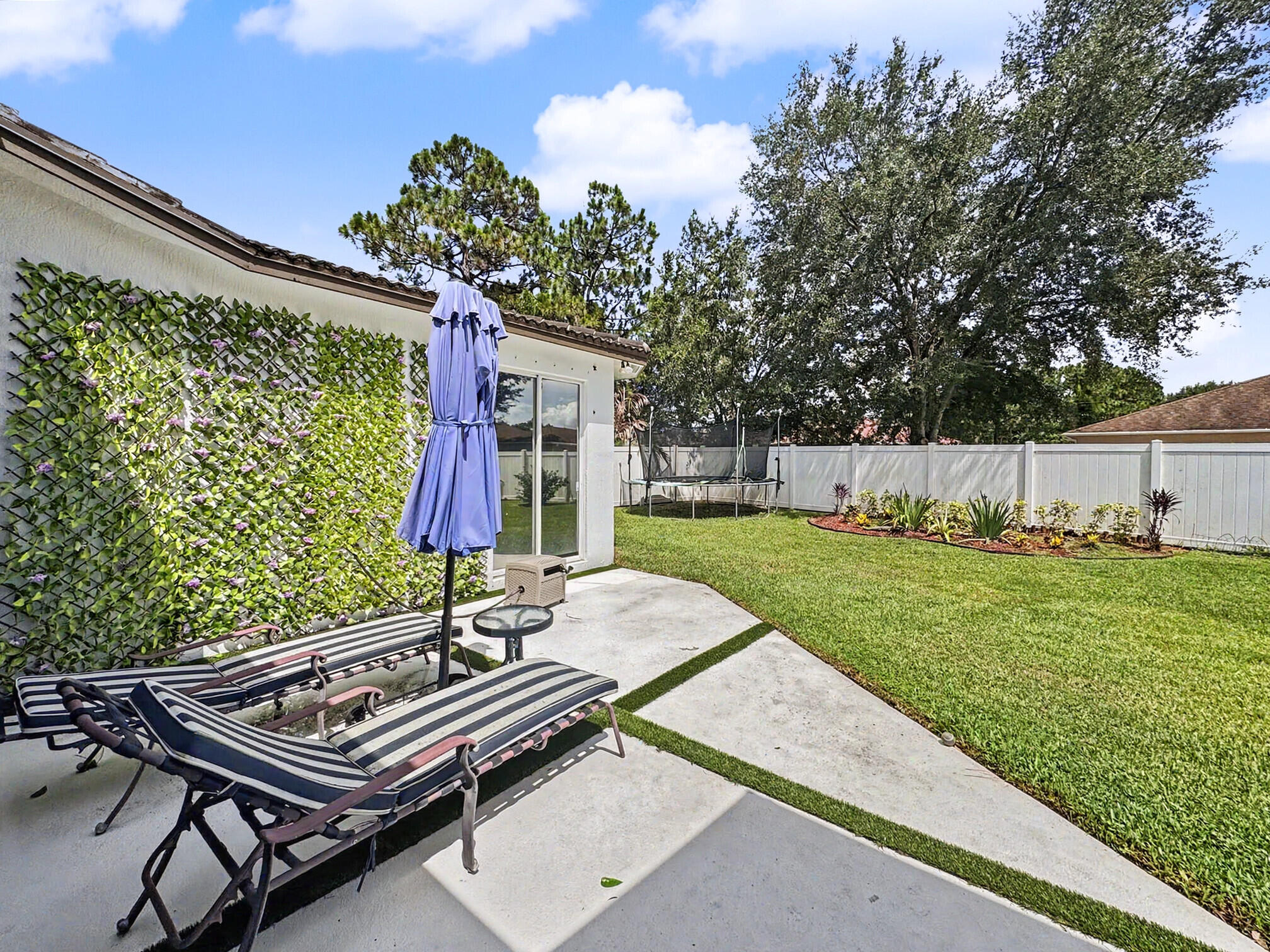 6008 Nw Winfield Drive Property Photo 37