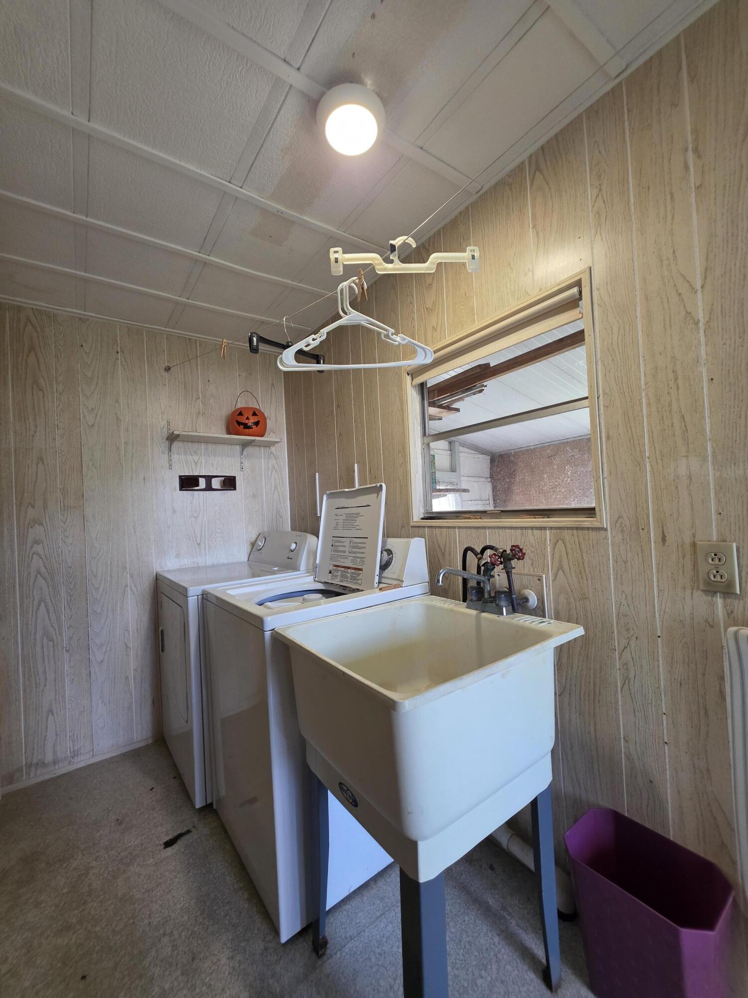 37 Los Lagos Road Property Photo 18