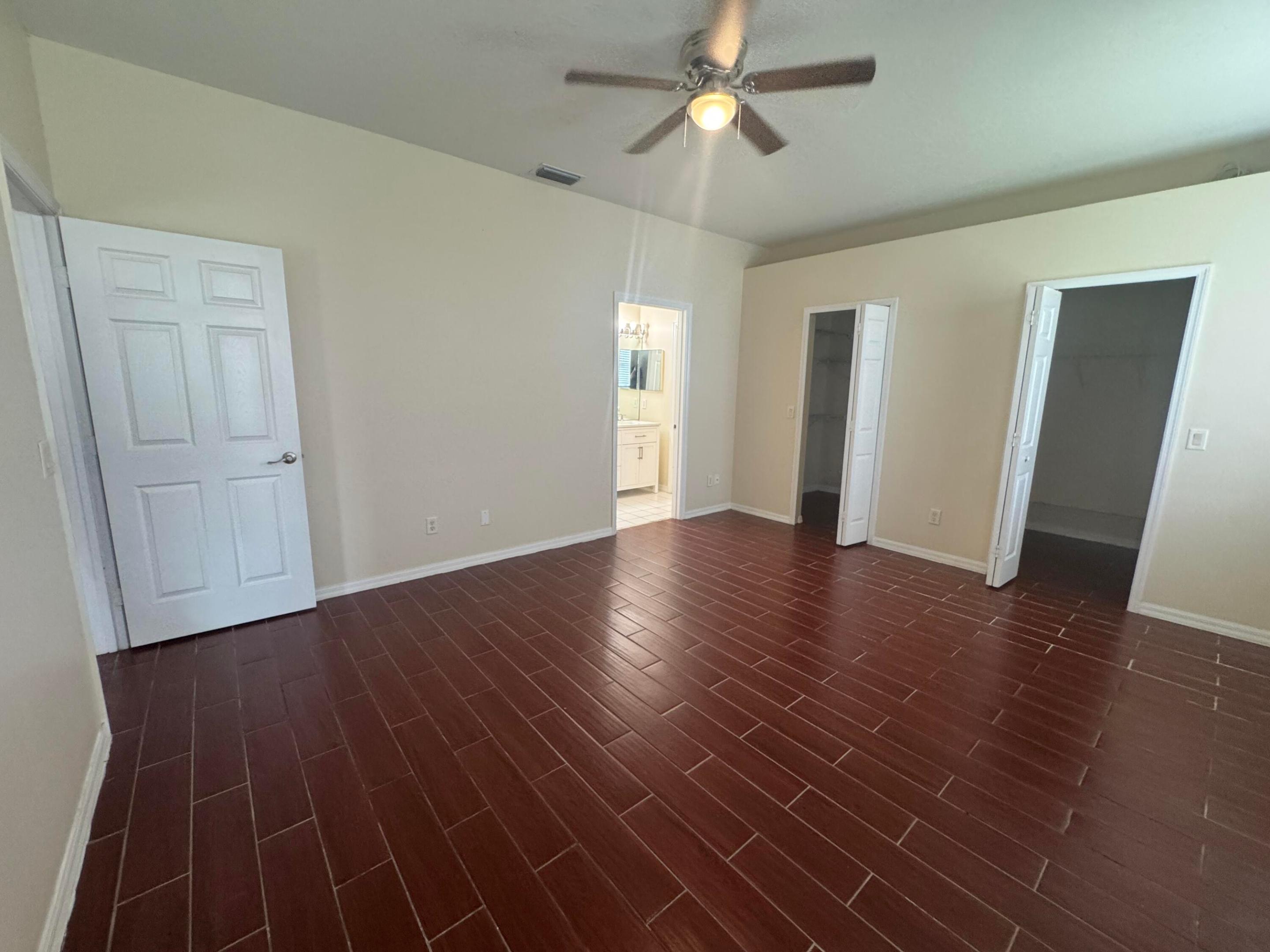 981 Nw Tuscany Drive Property Photo 21