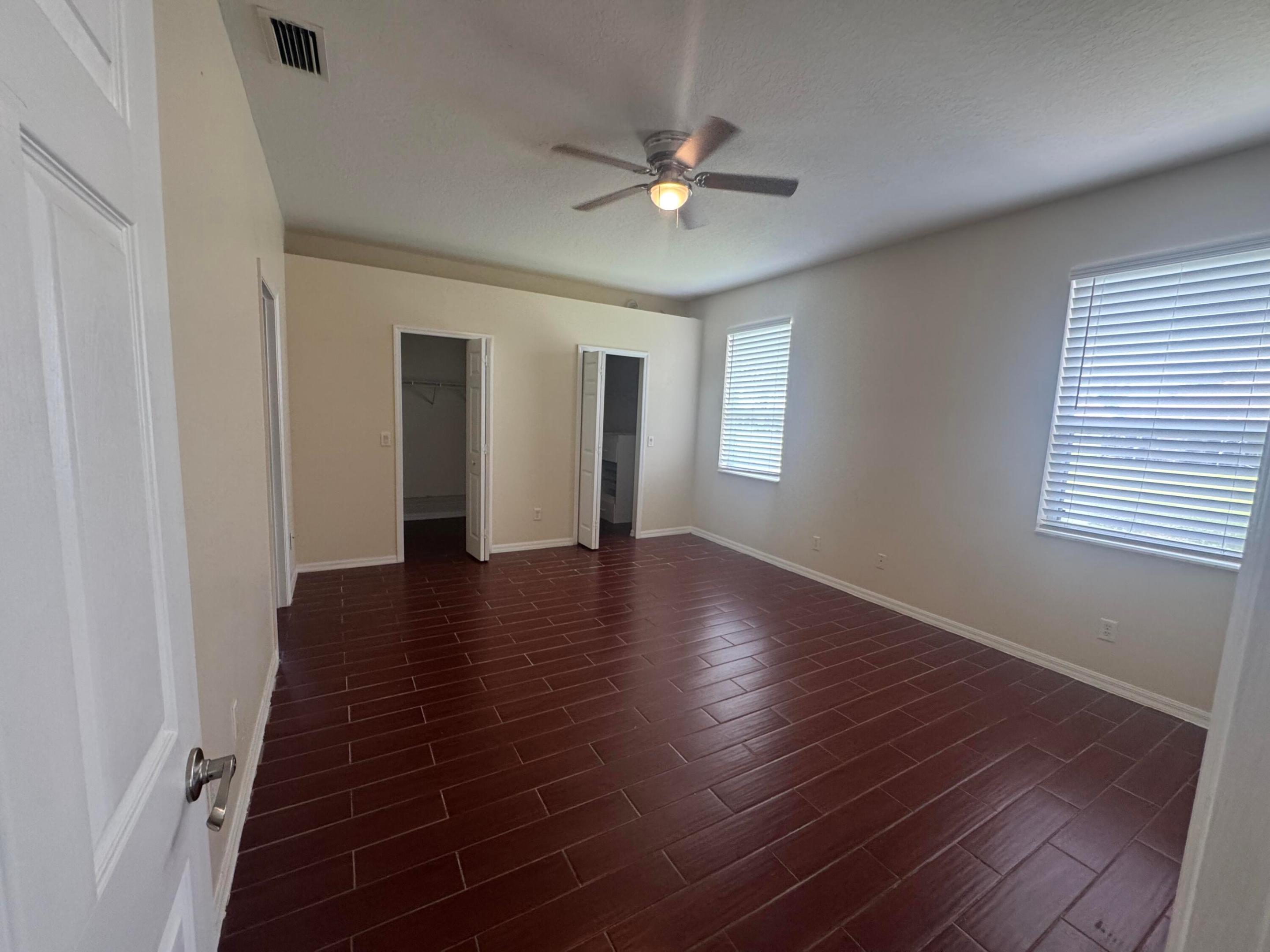 981 Nw Tuscany Drive Property Photo 25