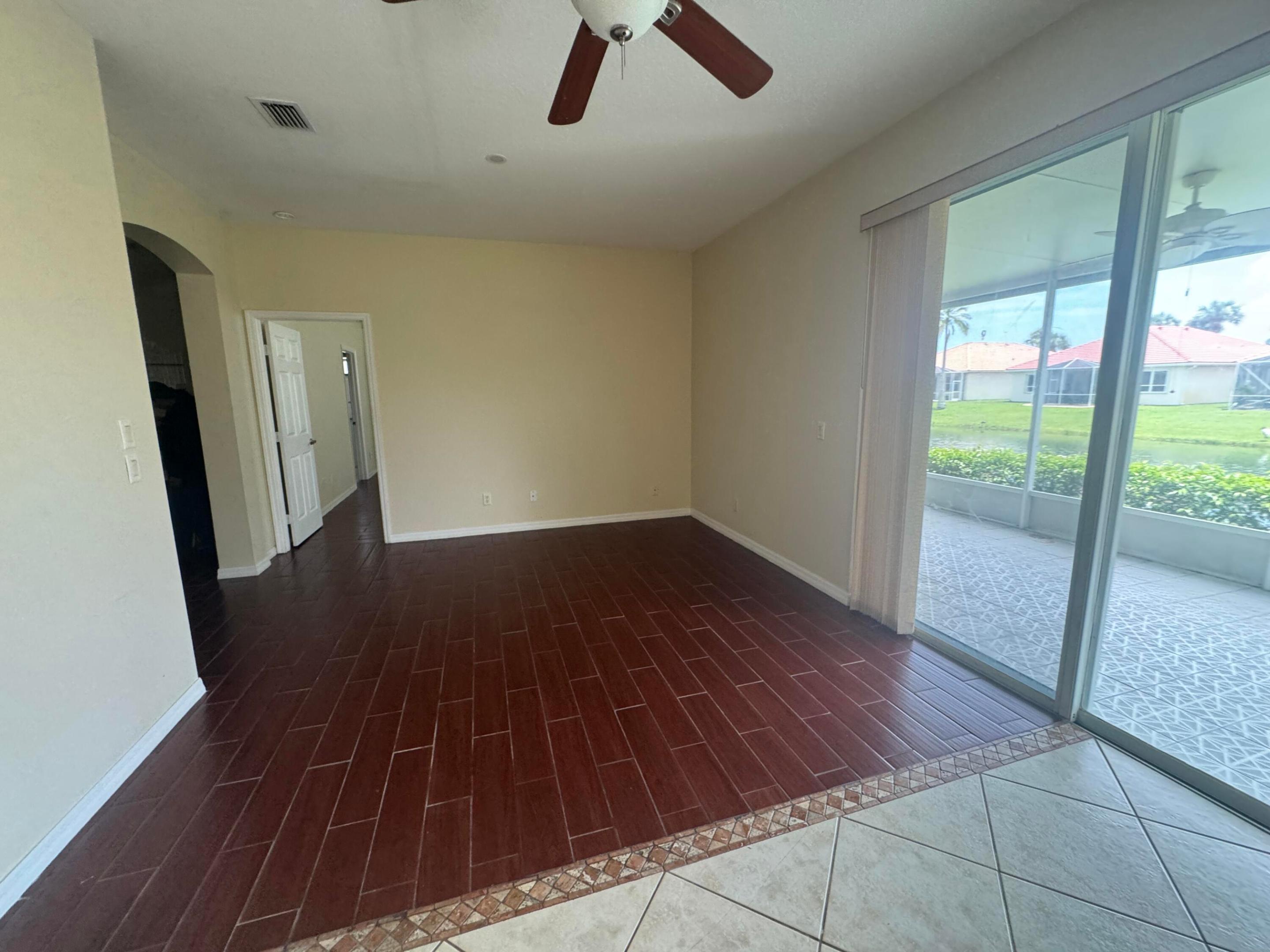 981 Nw Tuscany Drive Property Photo 39