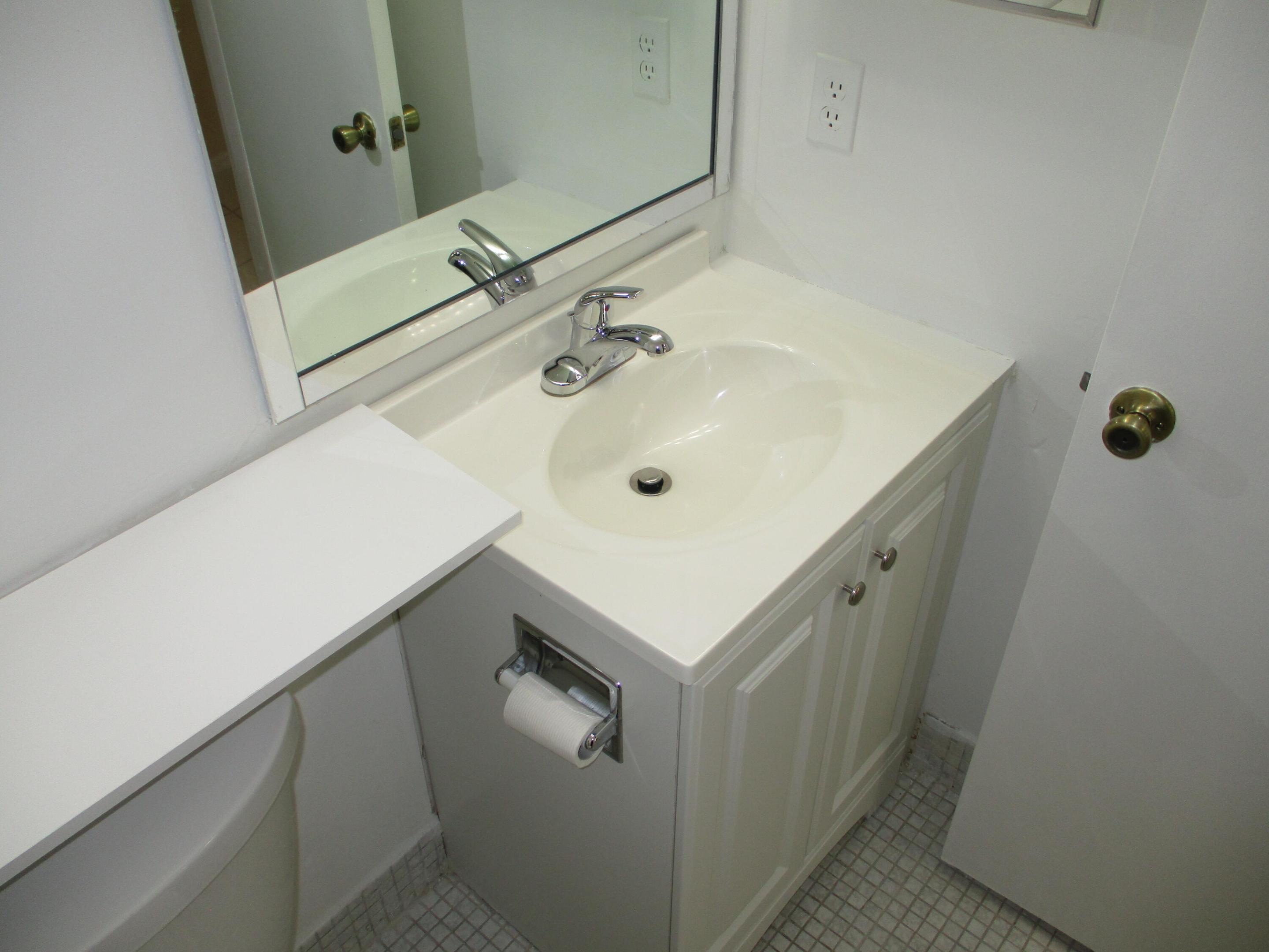 506 Mansfield M Property Photo 20