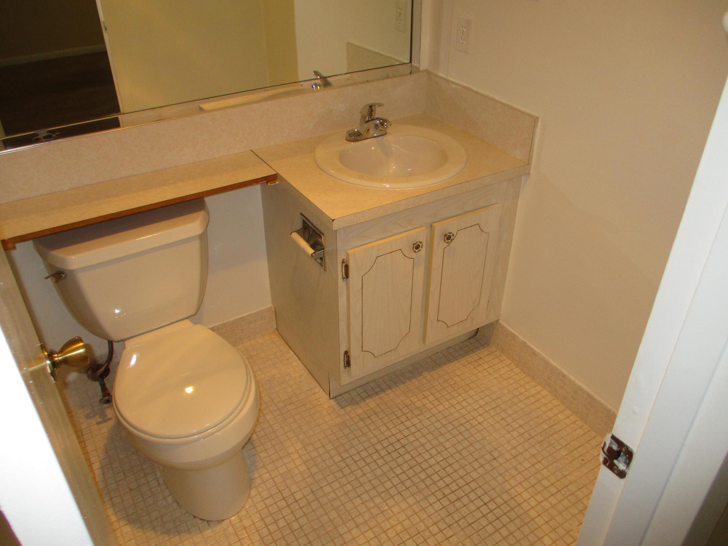 506 Mansfield M Property Photo 27