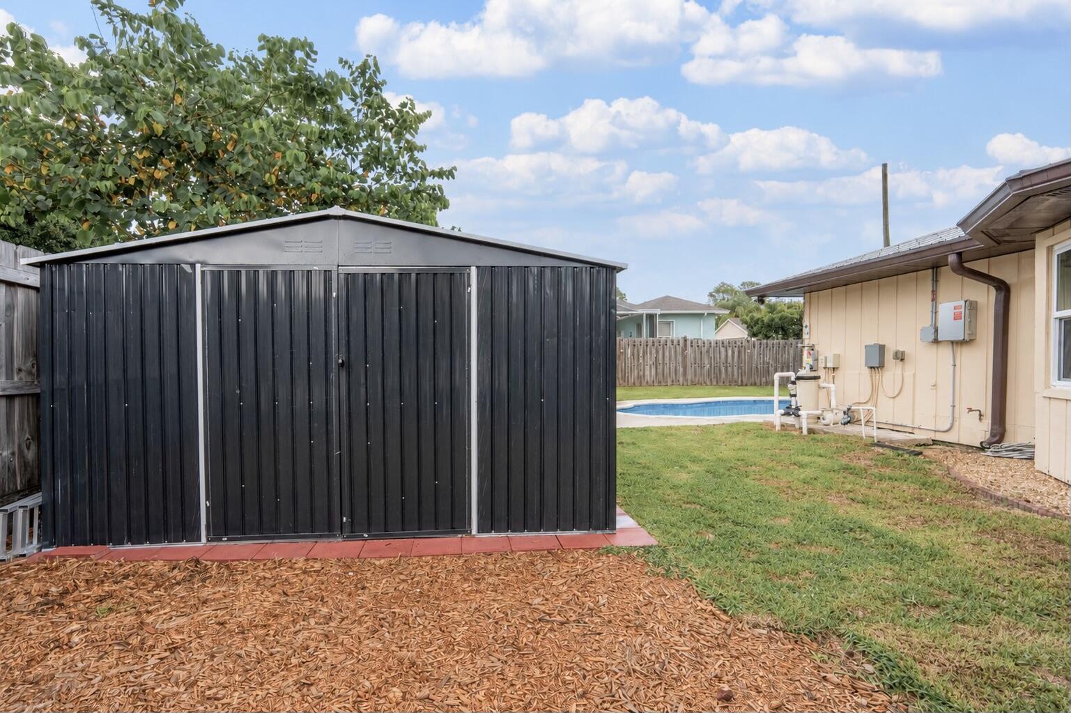 1091 Se Spinnaker Avenue Property Photo 28