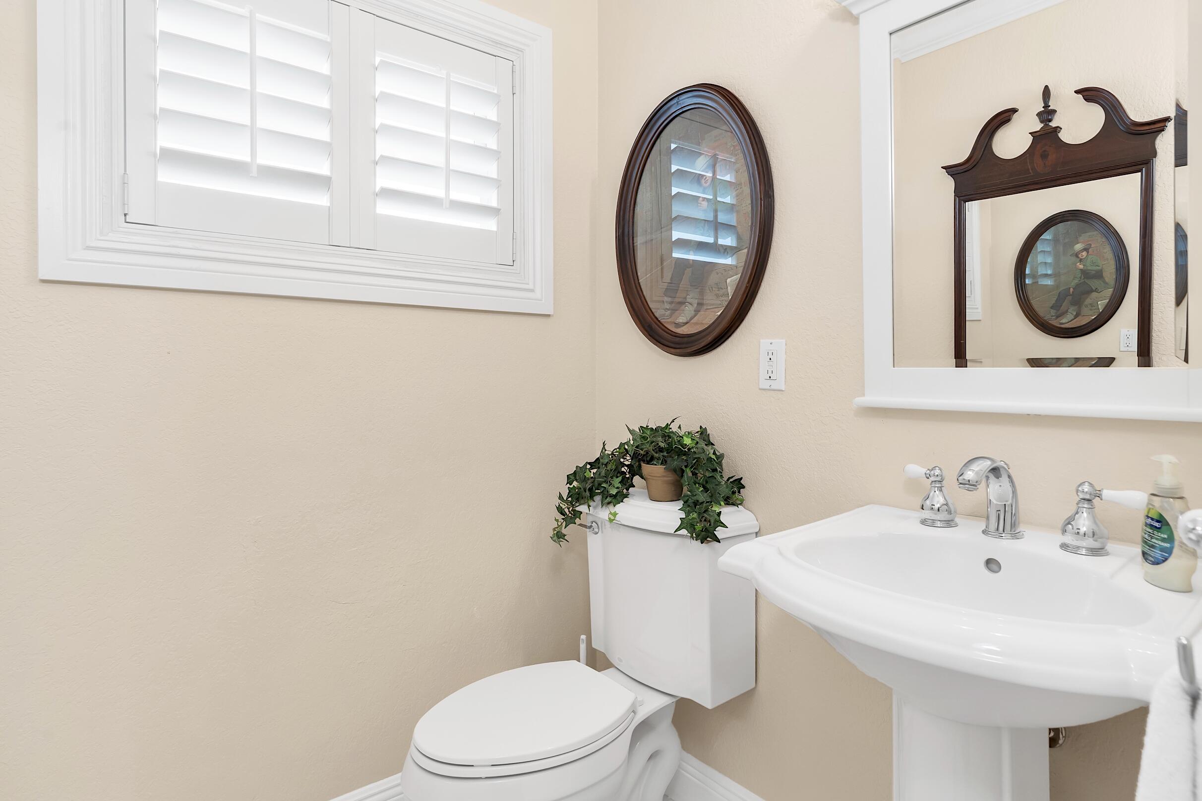 2930 Crosley Drive E M Property Photo 21