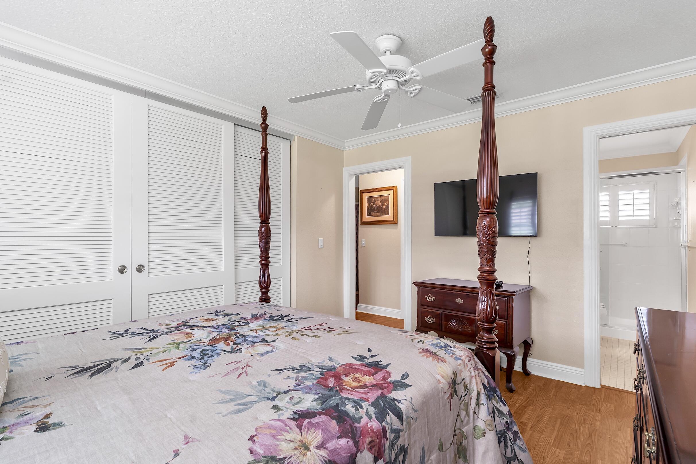 2930 Crosley Drive E M Property Photo 24