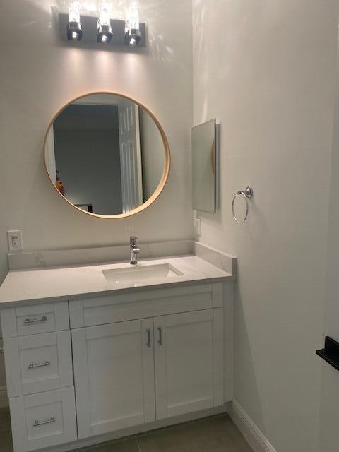 229 N Latitude Circle Property Photo 12