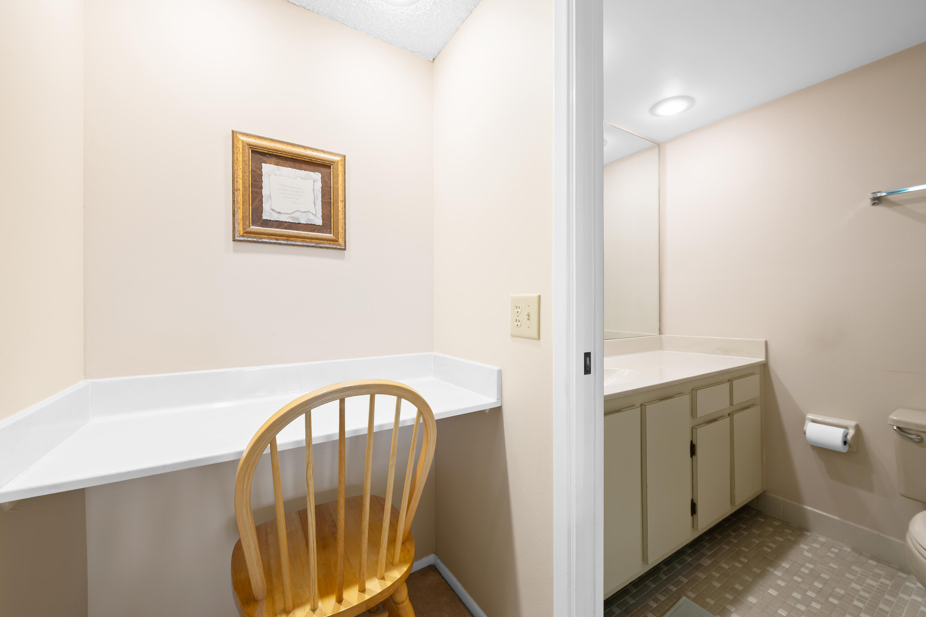 3510 Oaks Way 406 Property Photo 17