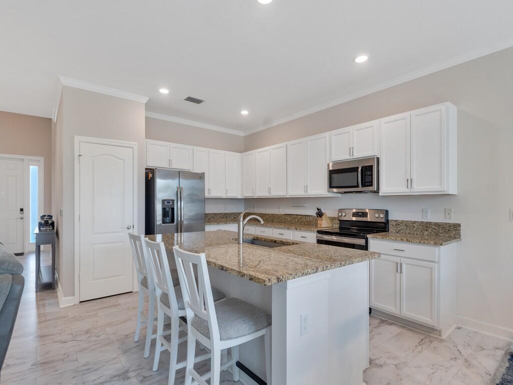 10105 Verona Manor Property Photo 17