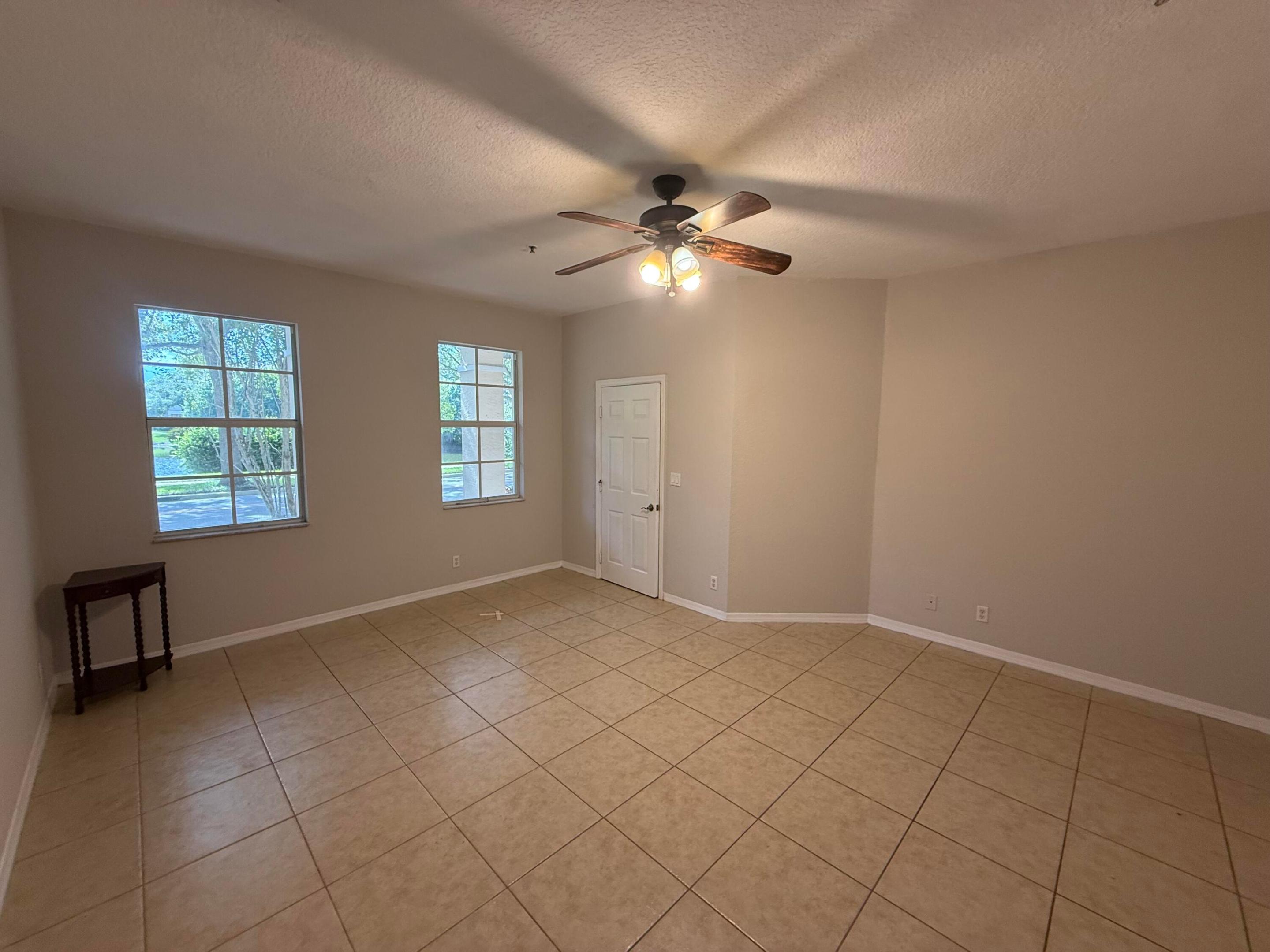 335 E Thatch Palm Circle 104 Property Photo 11