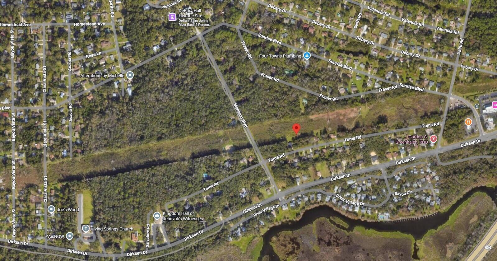 240 Toms Road Property Photo 2