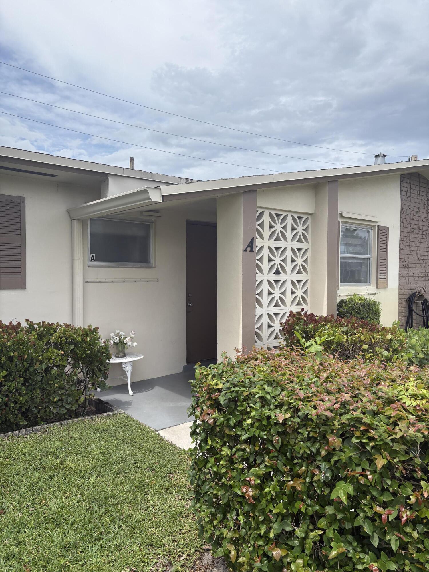 2522 Emory Drive E A Property Photo 1