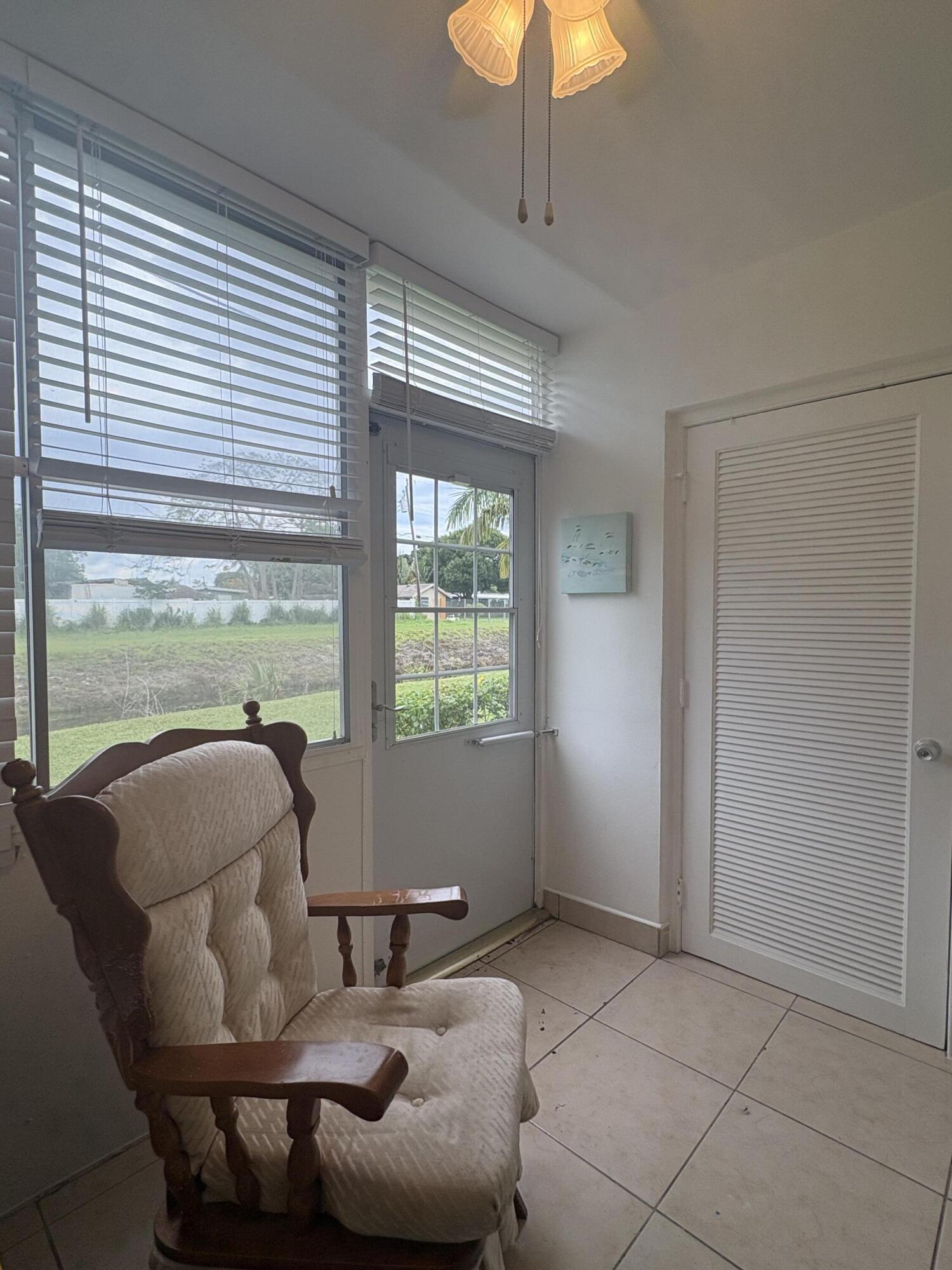 2522 Emory Drive E A Property Photo 10