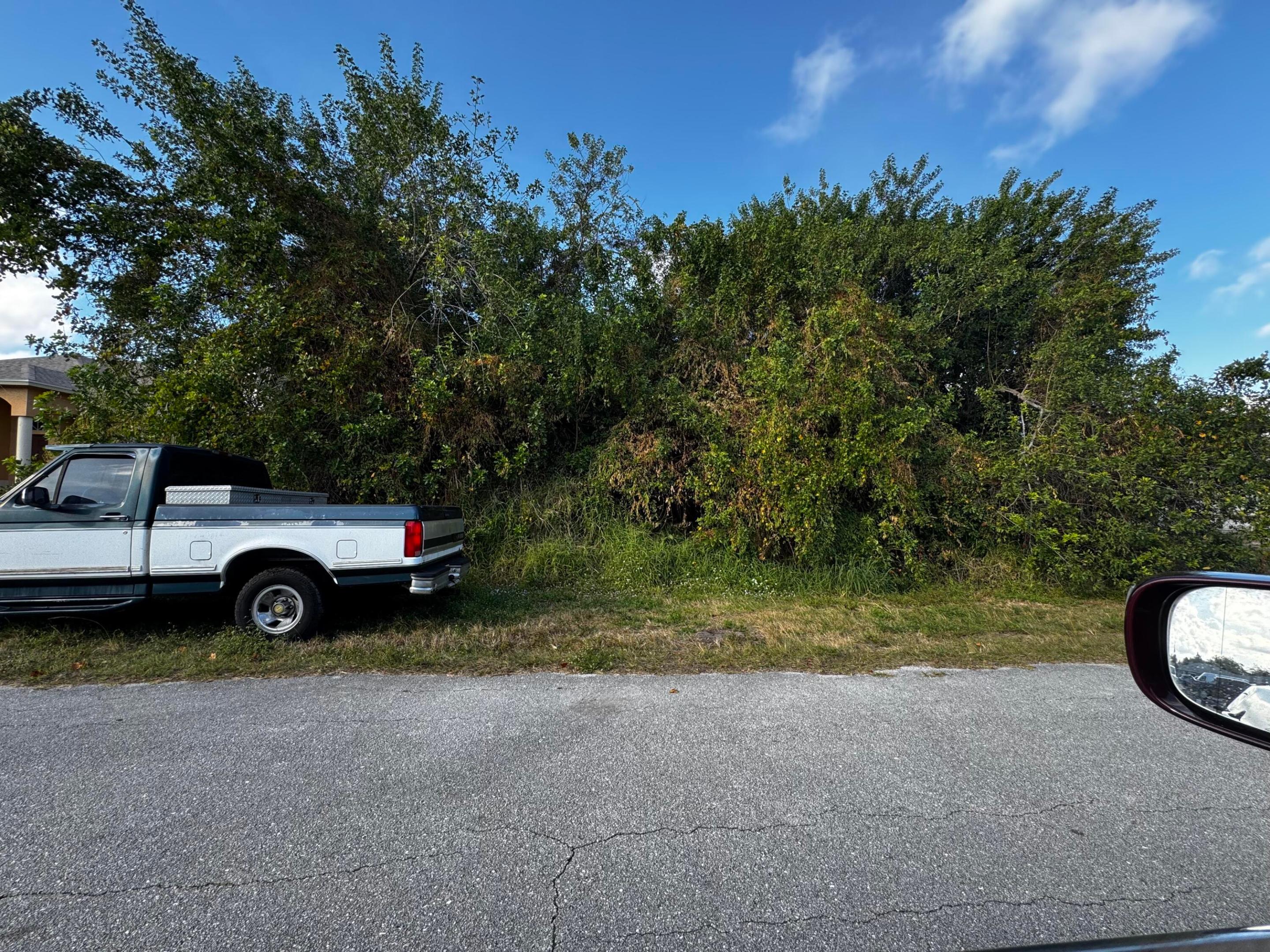 951 Sw Mcelroy Avenue Property Photo 1