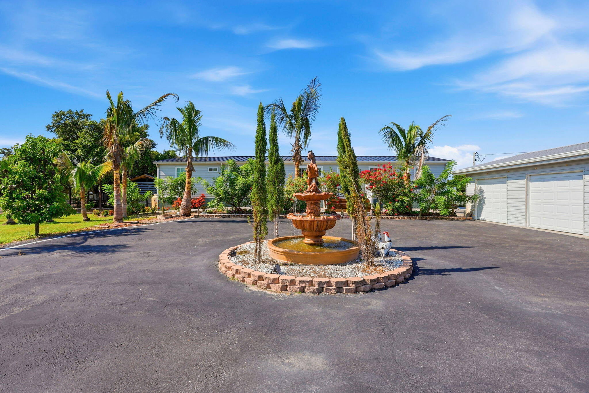 13311 Dancy Avenue Property Photo 3