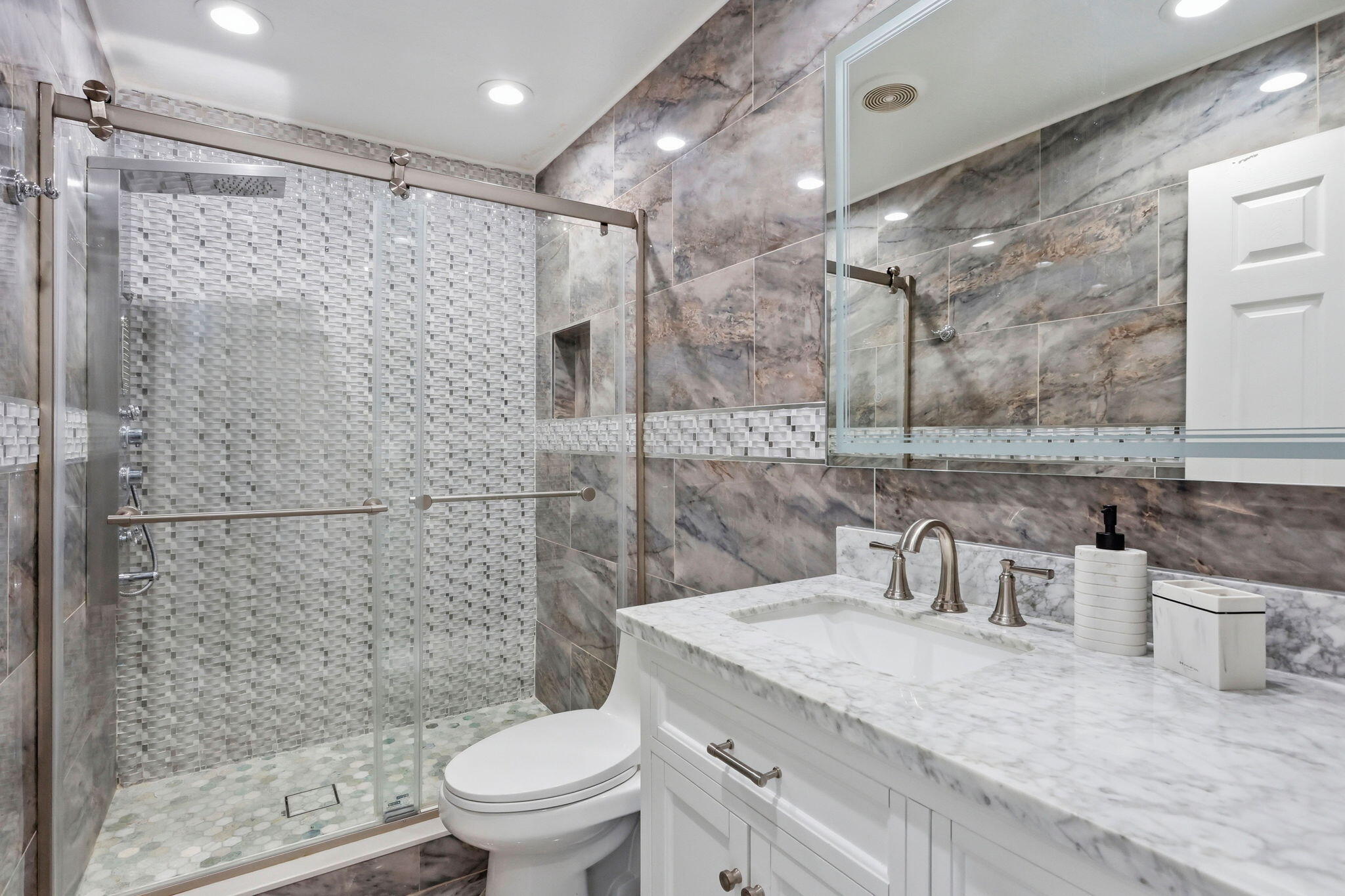 13311 Dancy Avenue Property Photo 23