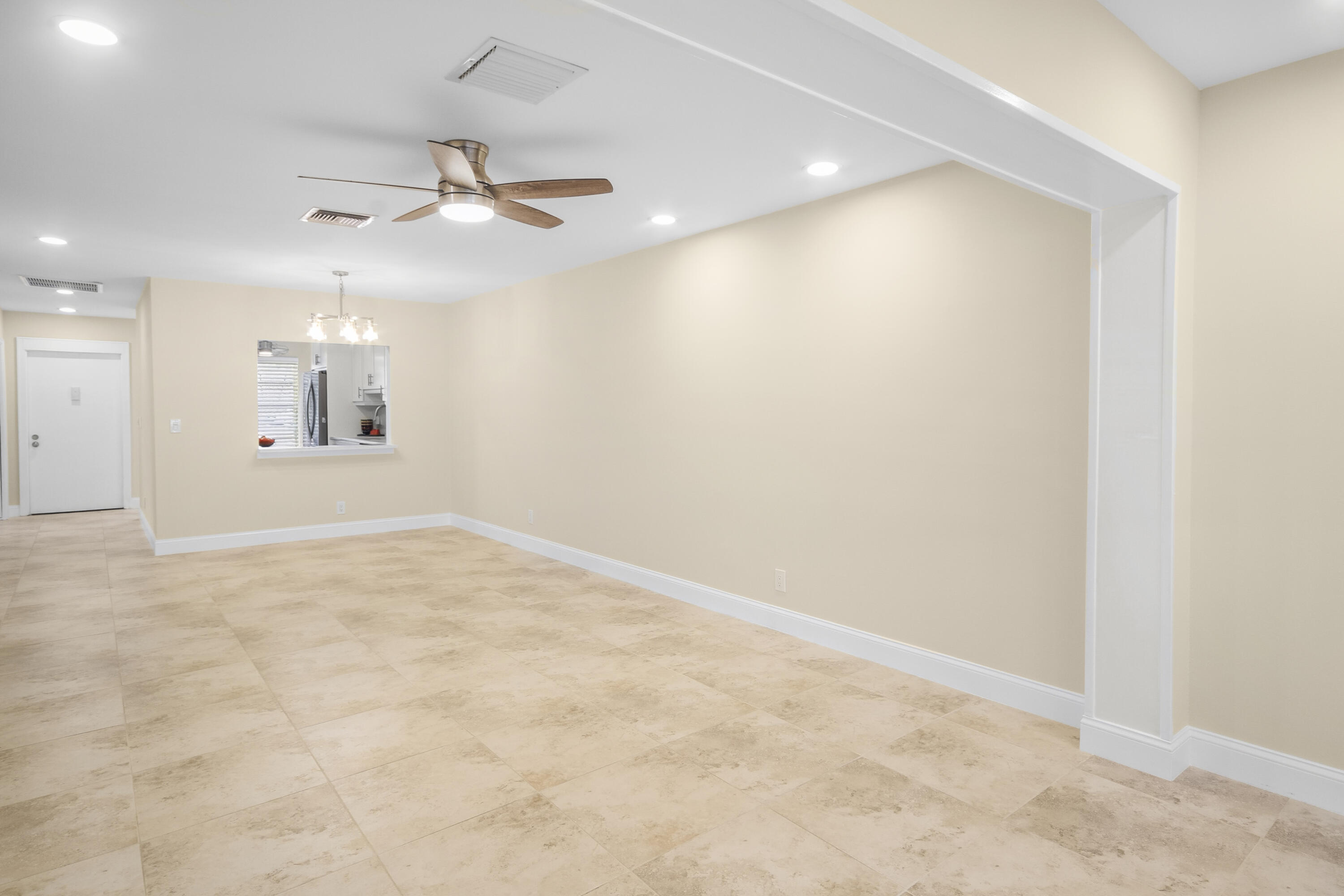 1111 Mahogany Way 76b Property Photo 11