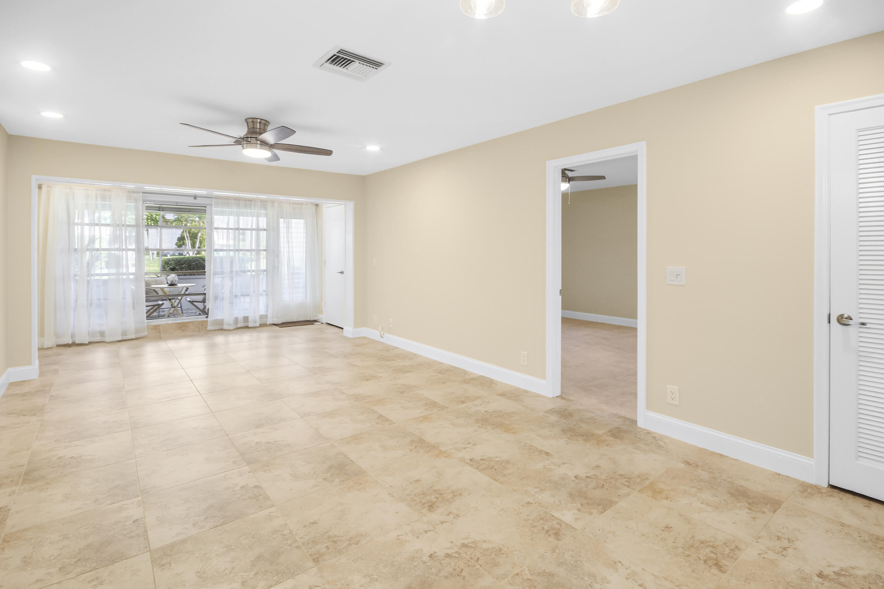 1111 Mahogany Way 76b Property Photo 15