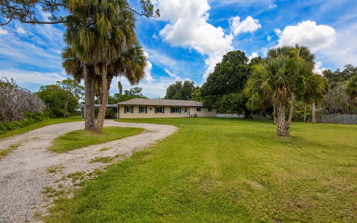 9302 Orange Avenue Property Photo 1