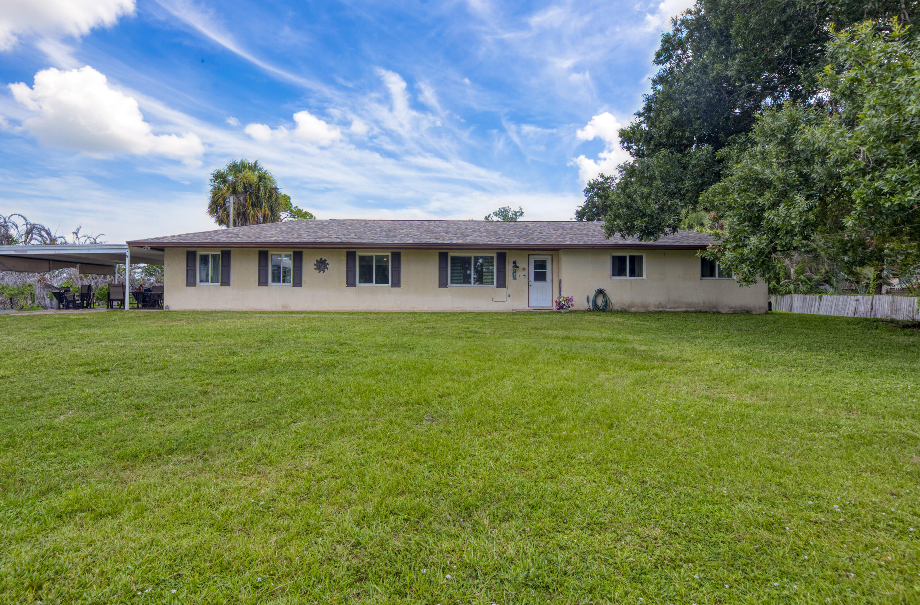 9302 Orange Avenue Property Photo 5
