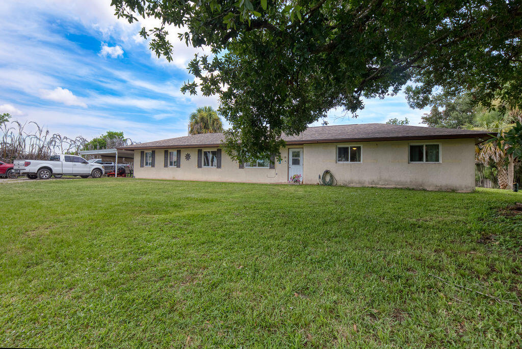 9302 Orange Avenue Property Photo 6