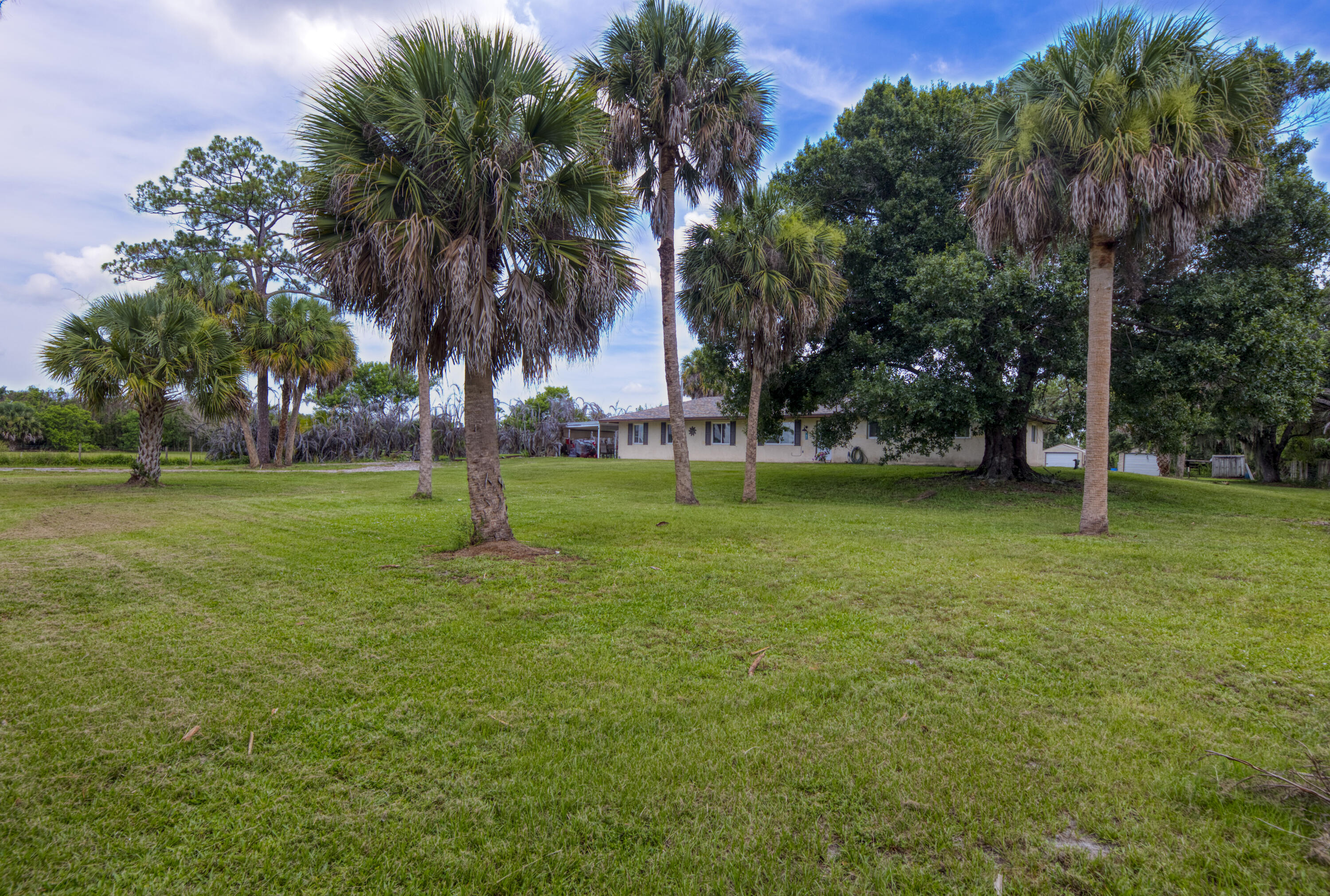 9302 Orange Avenue Property Photo 7