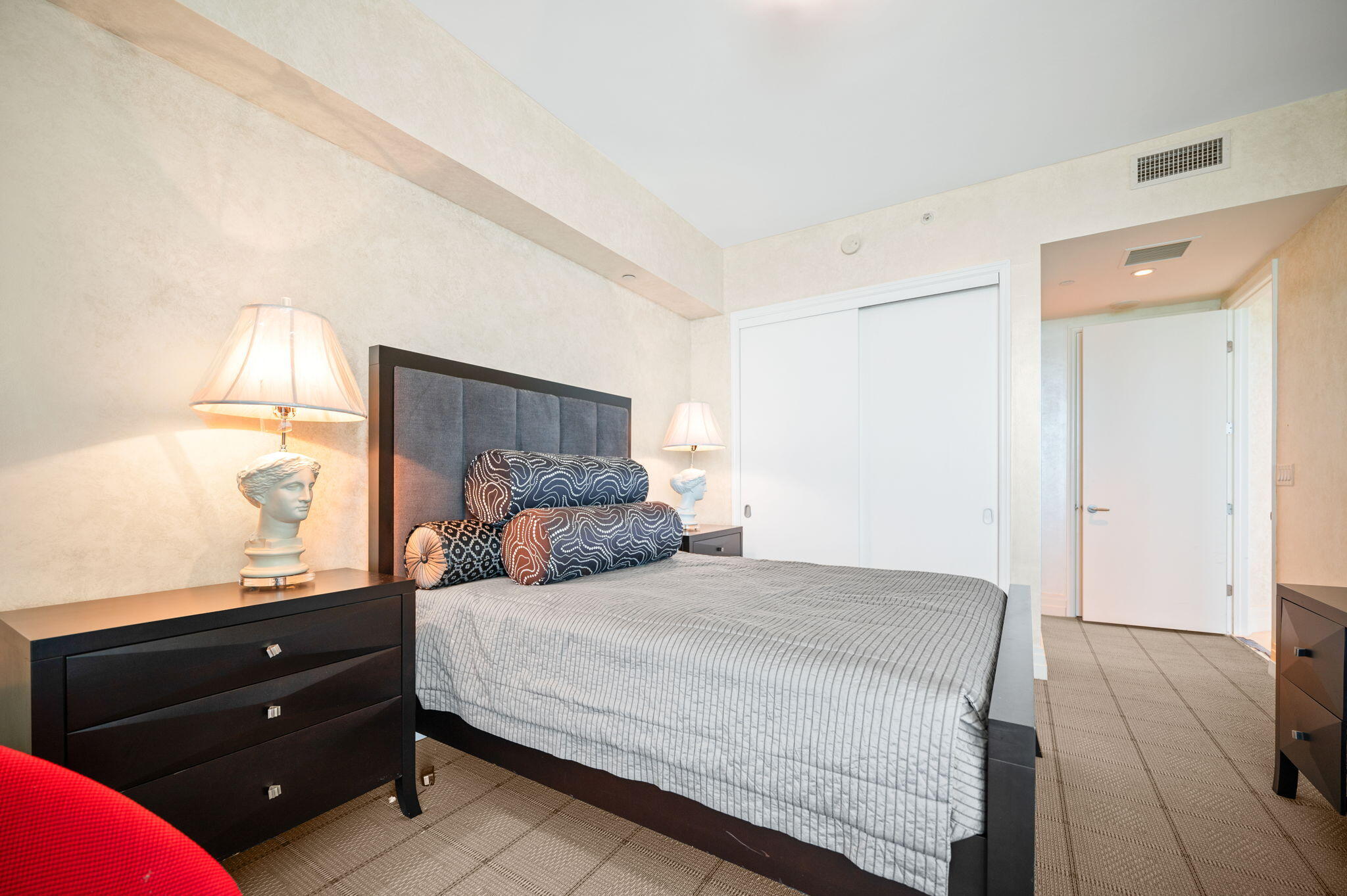 16051 Collins Avenue 1902 Property Photo 21