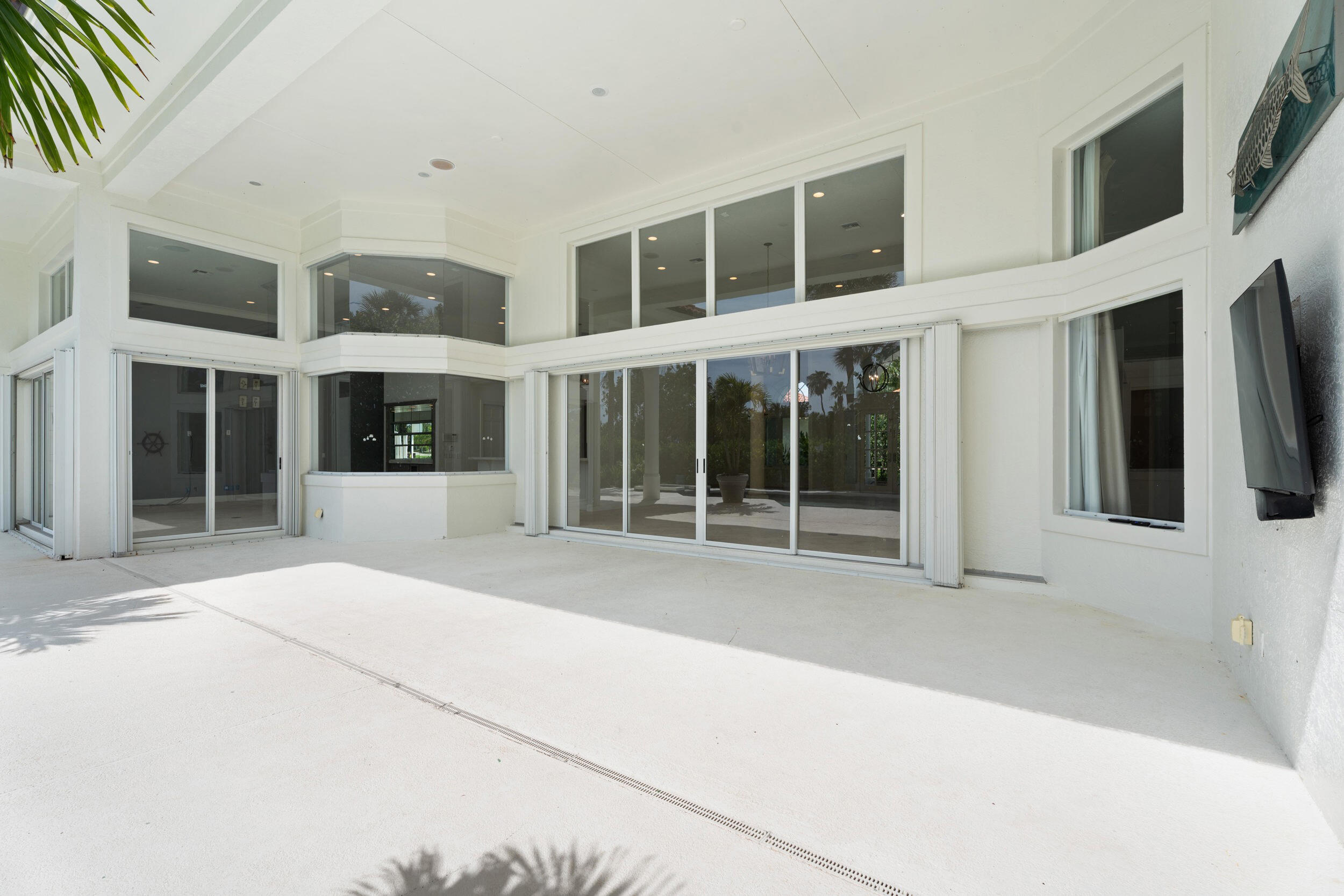 6841 Se Harbor Circle Property Photo 36