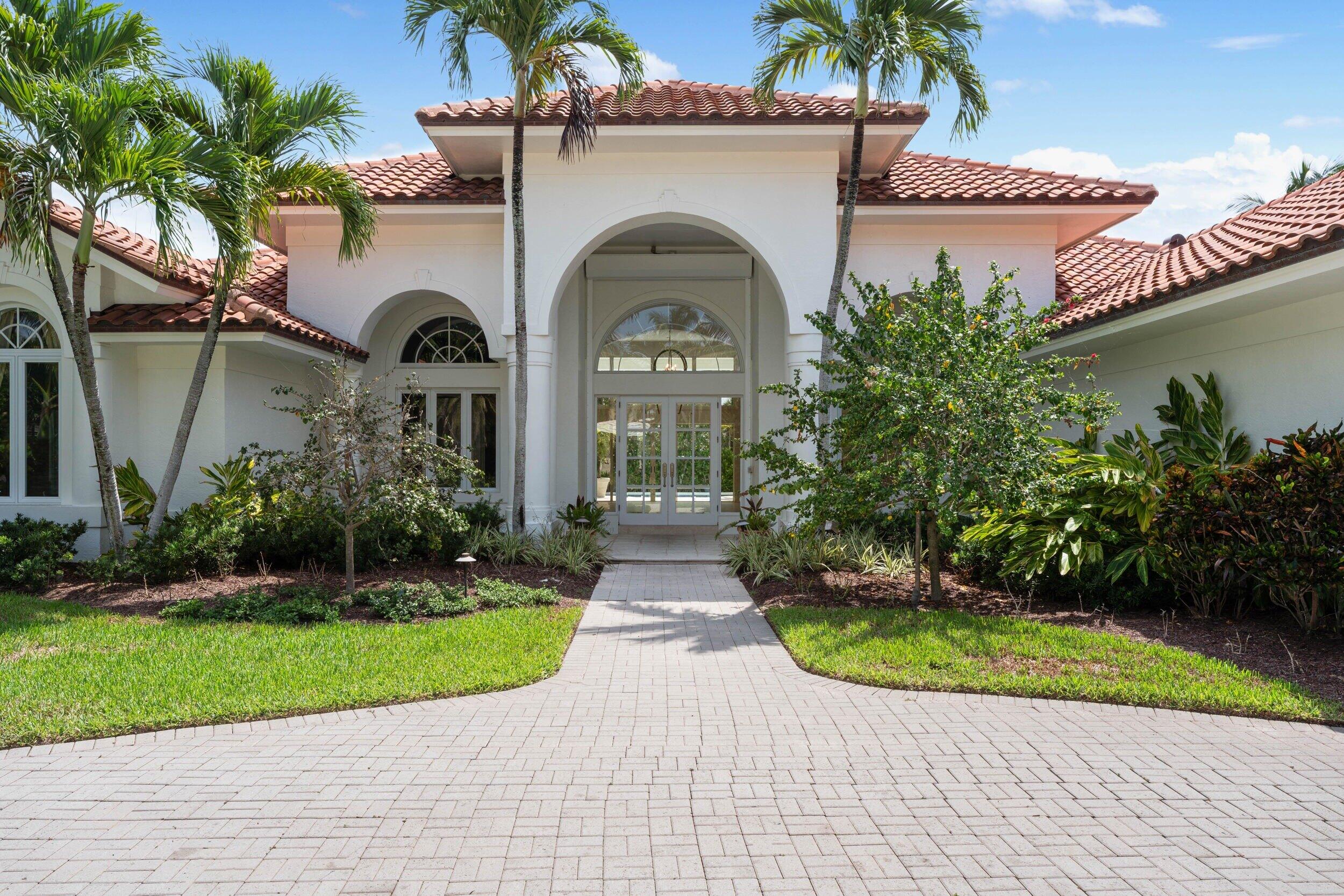 6841 Se Harbor Circle Property Photo 46