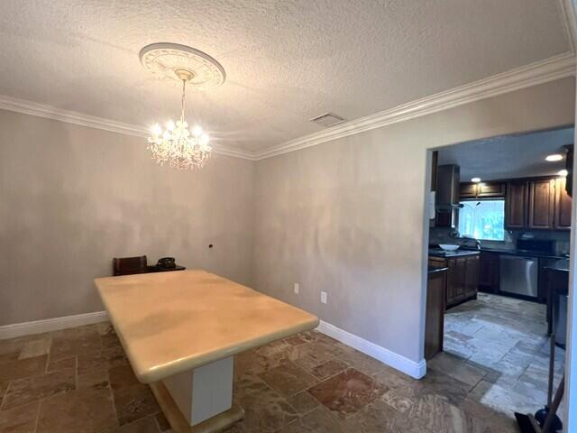 36911 3rd Street Property Photo 7