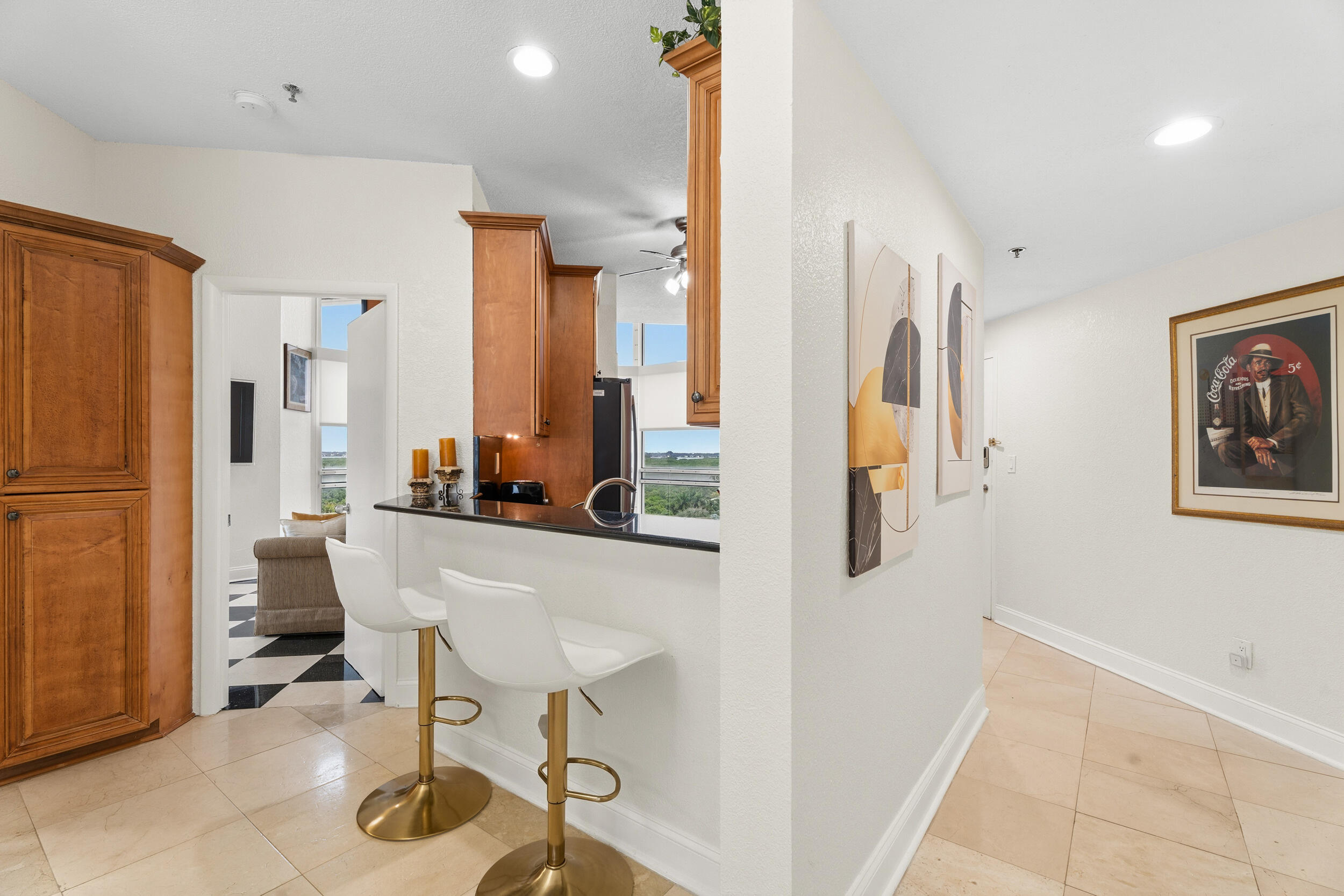 3870 N Highway A1a Ph6 Property Photo 4