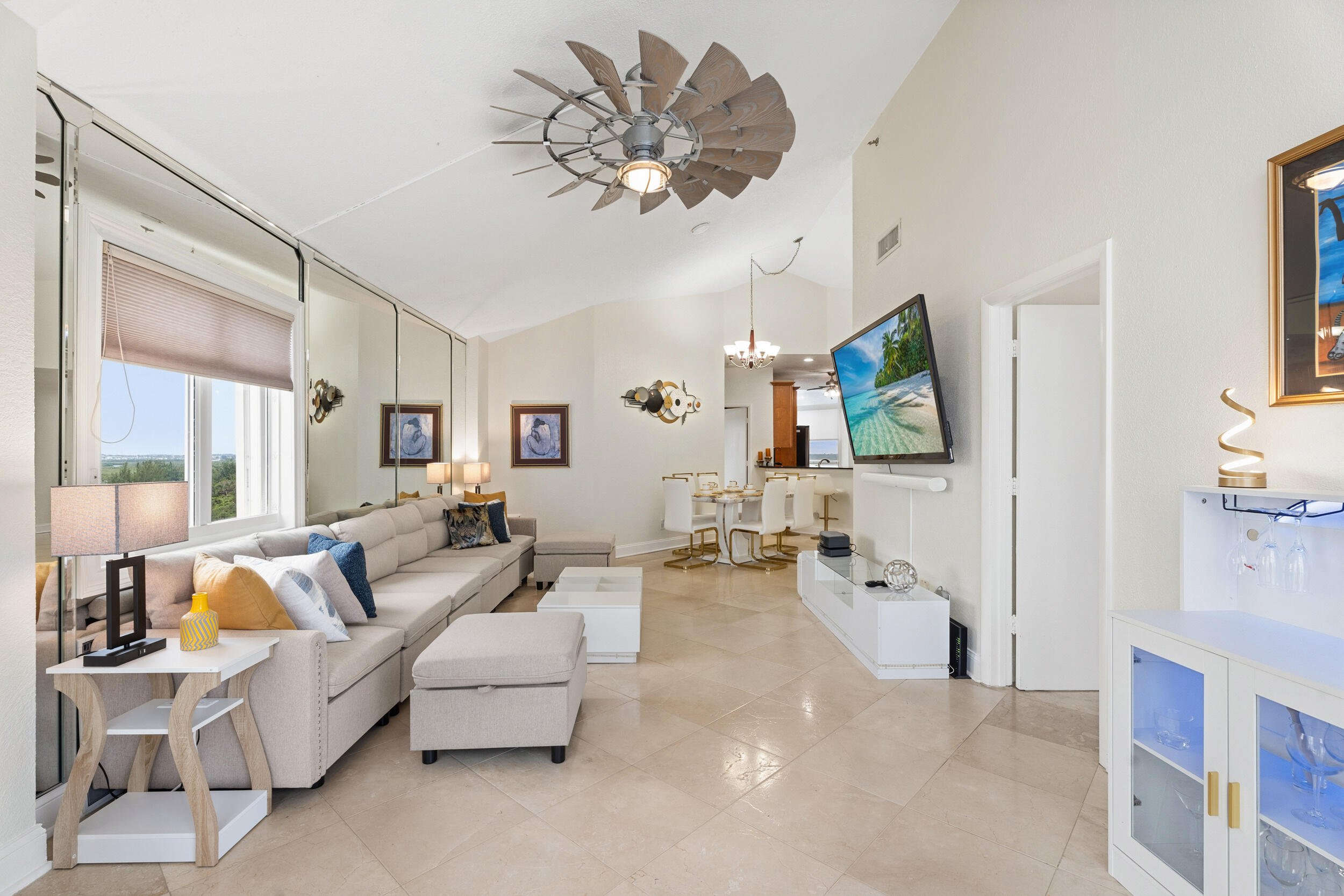 3870 N Highway A1a Ph6 Property Photo 7