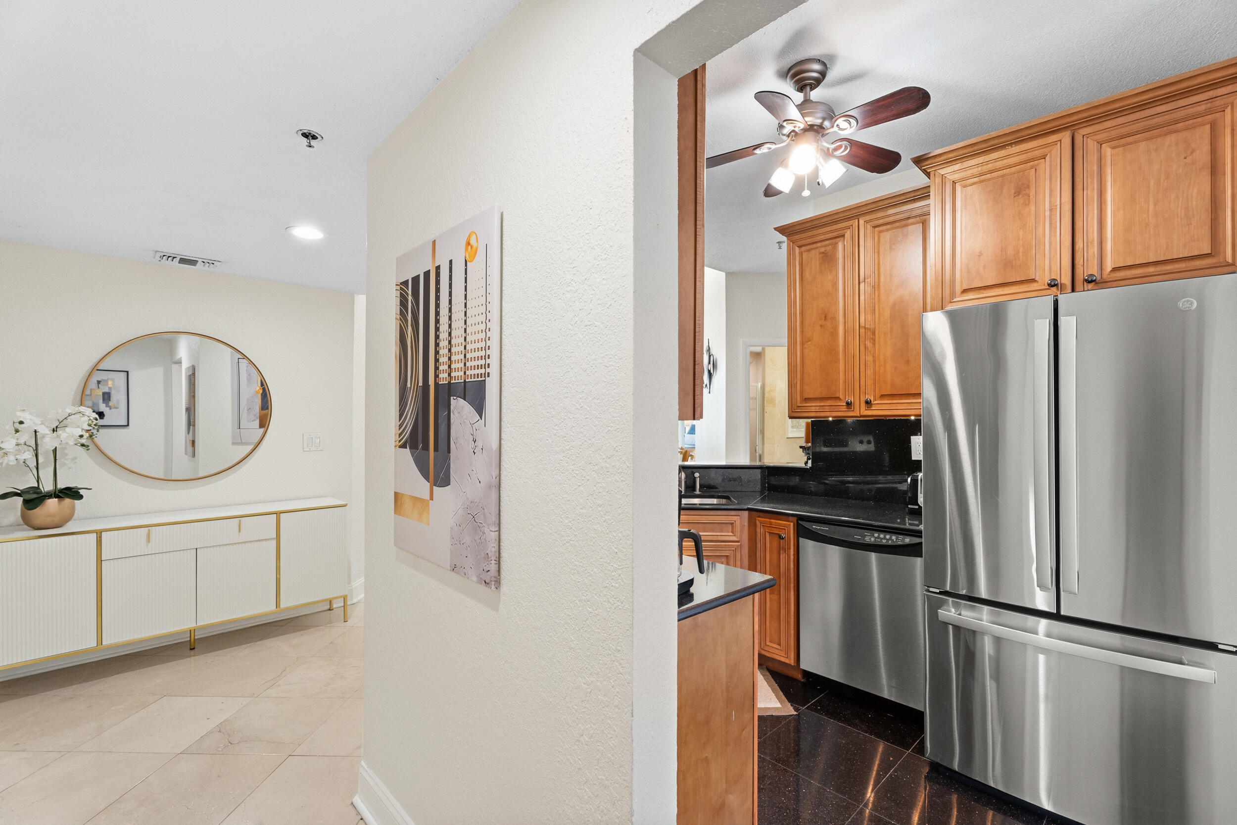 3870 N Highway A1a Ph6 Property Photo 9