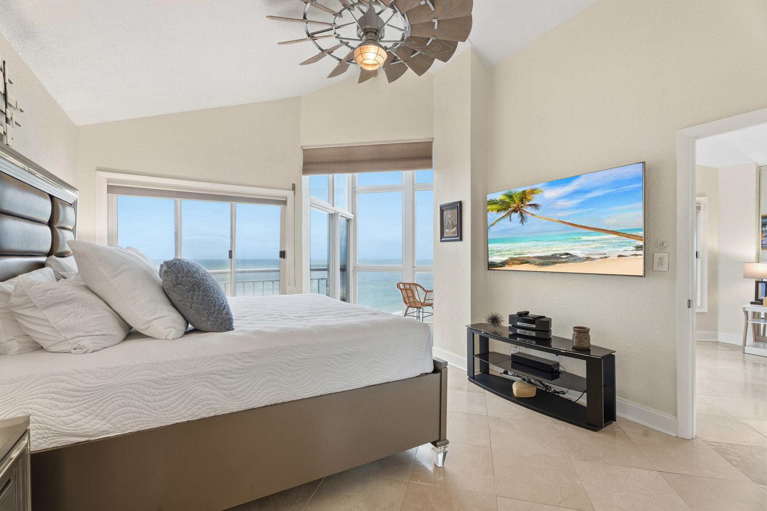 3870 N Highway A1a Ph6 Property Photo 15