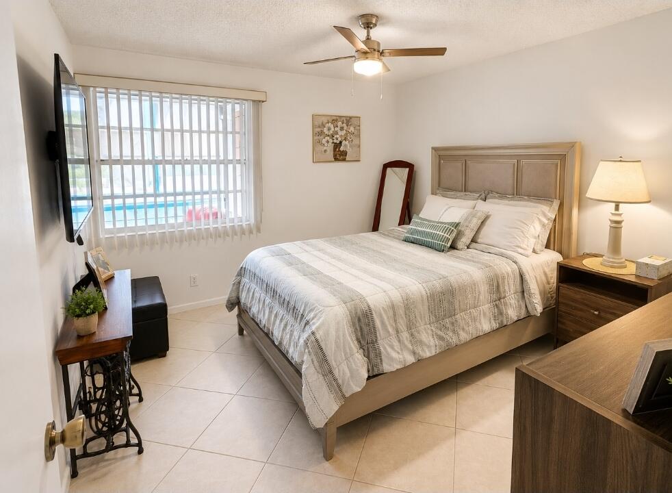 567 Burgundy L Property Photo 7