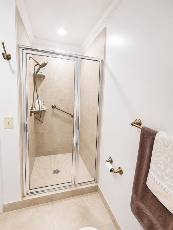 567 Burgundy L Property Photo 9