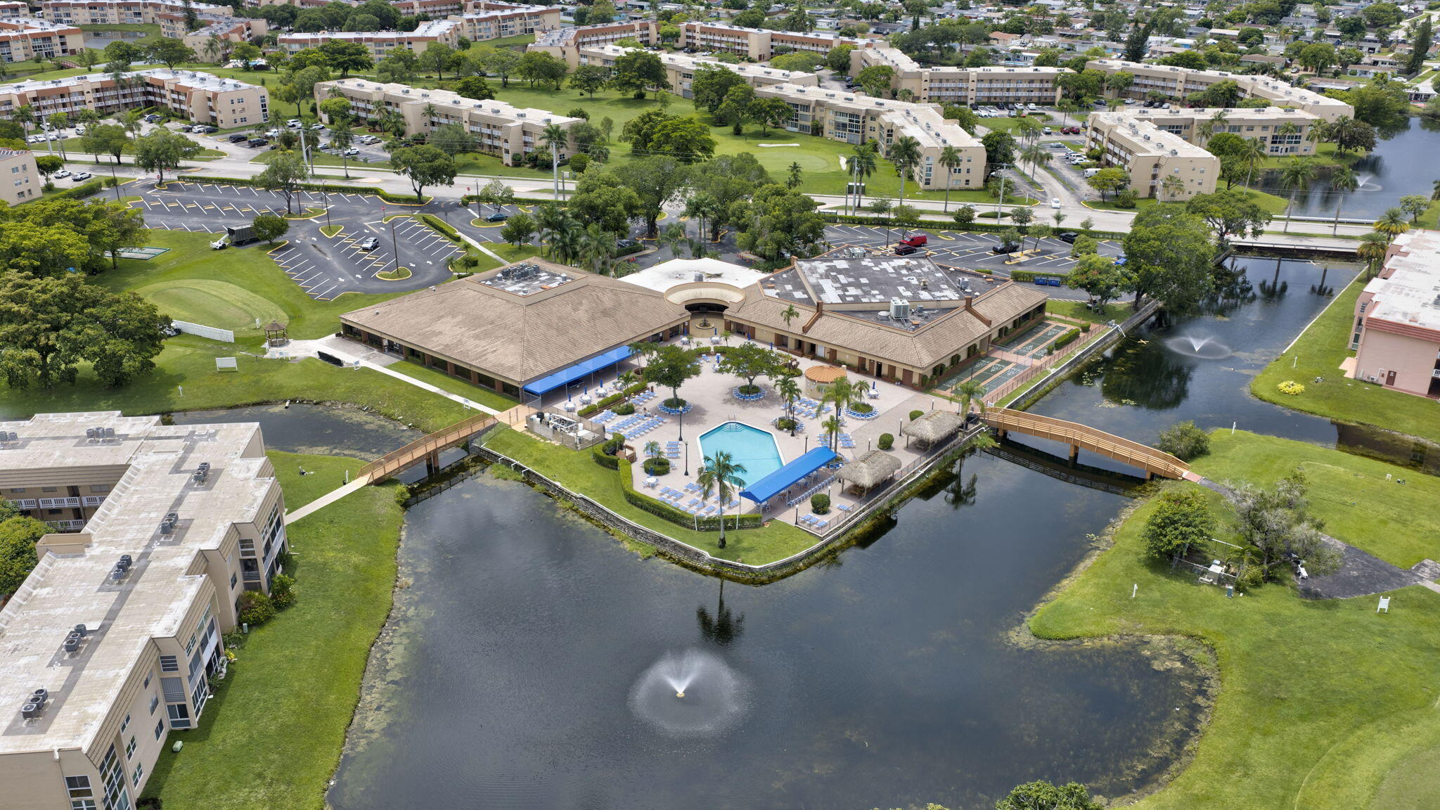 9141 Sunrise Lakes Boulevard 210 Property Photo 25