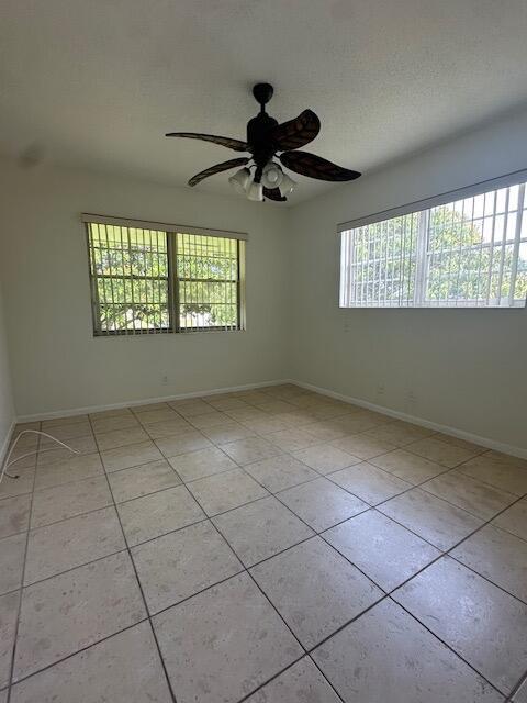 72 Norwich C Property Photo 12