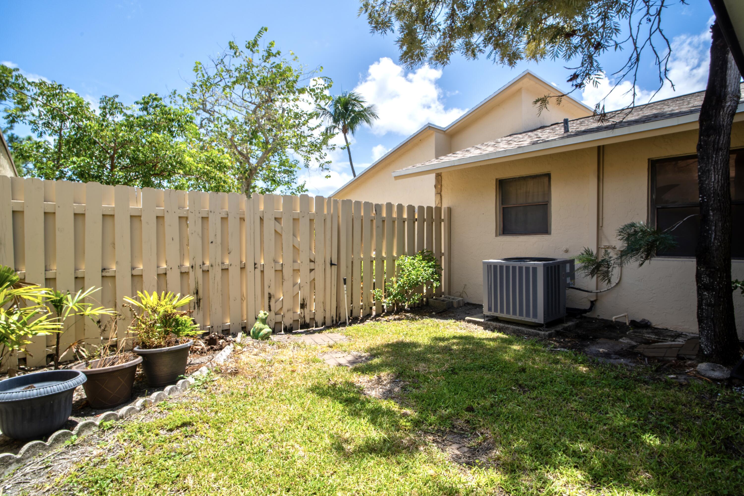 3155 Nw 9th Street Property Photo 17