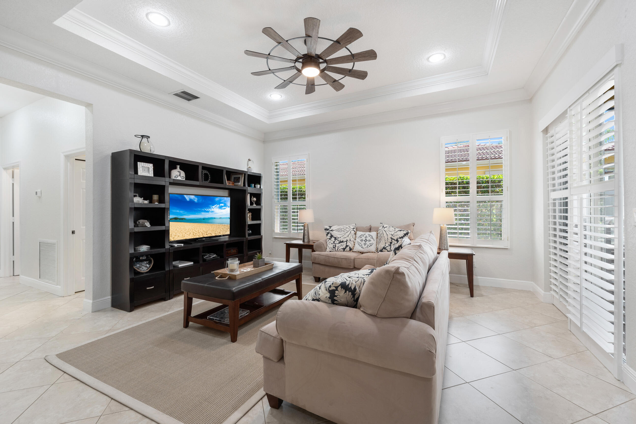 10117 Sw Canossa Way Property Photo 7