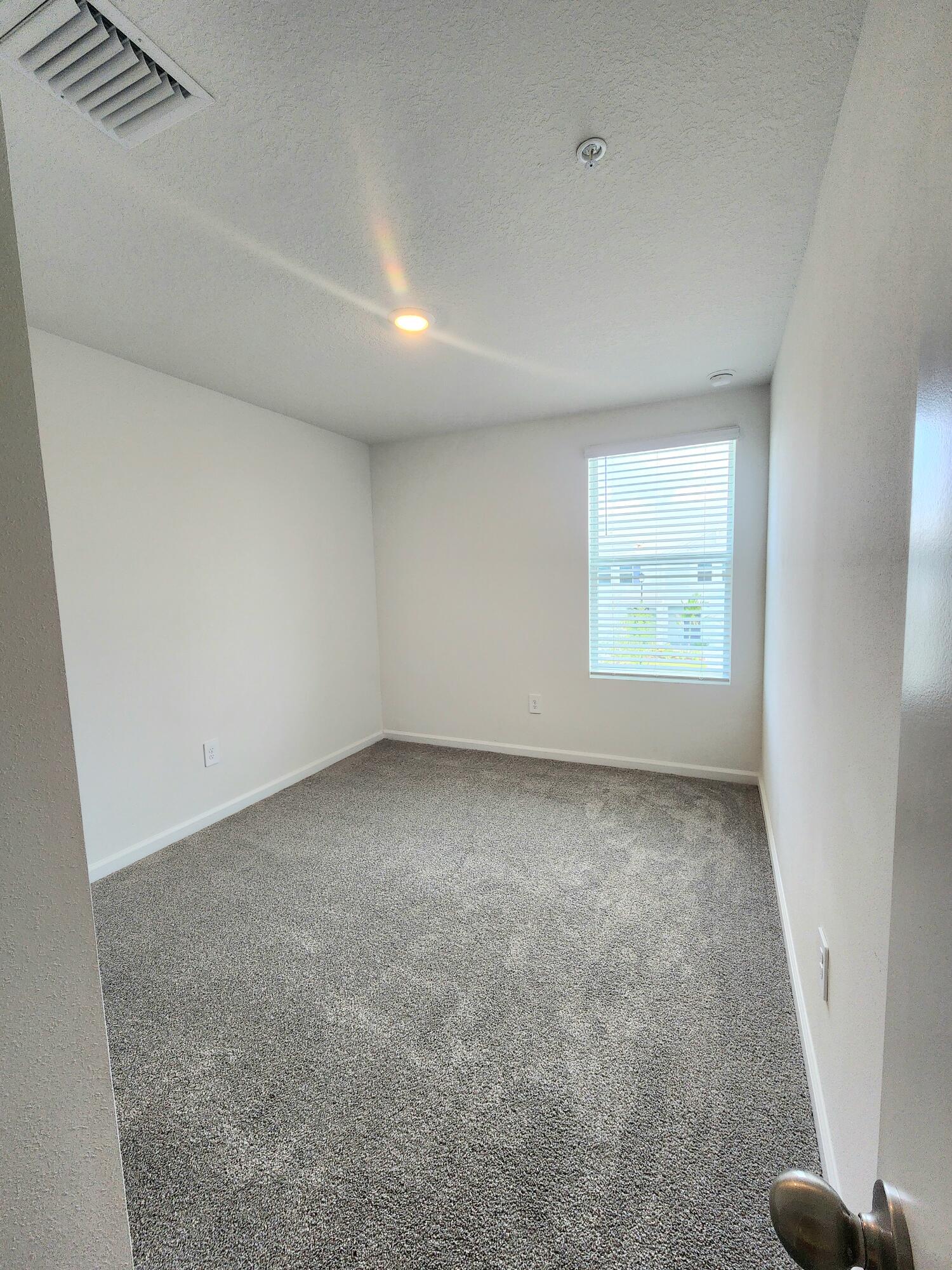 629 Salisbury Circle Property Photo 20