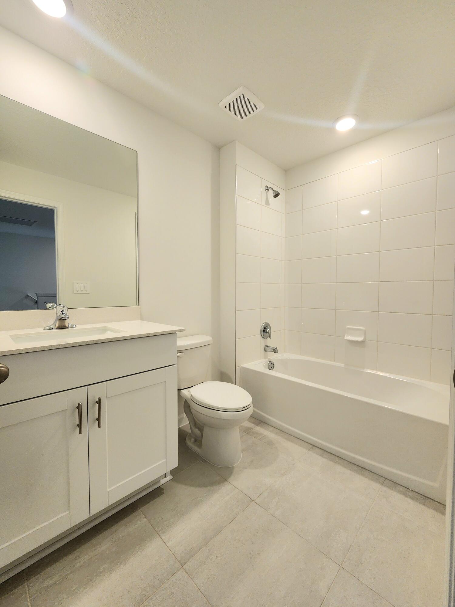 629 Salisbury Circle Property Photo 23