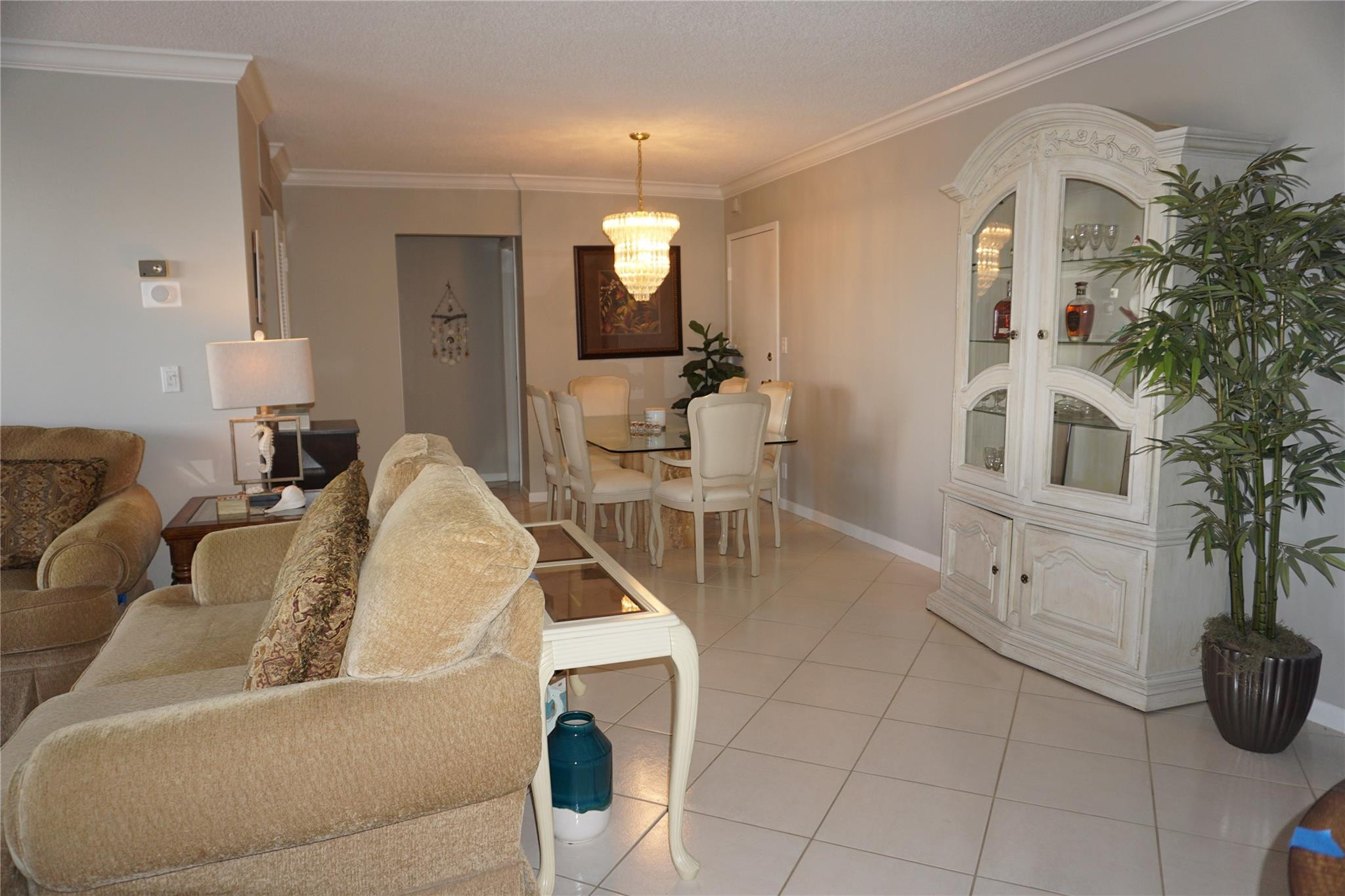 2701 N Ocean Boulevard 3b Property Photo 7