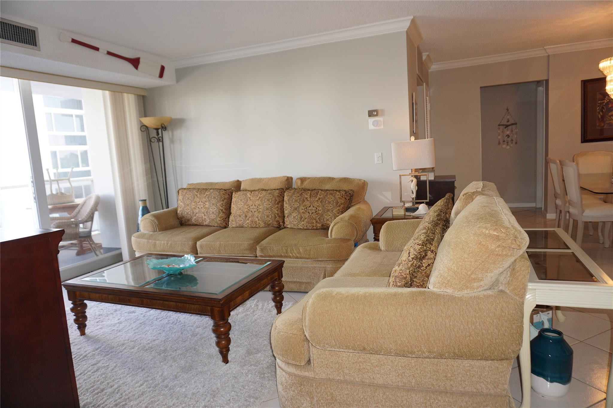2701 N Ocean Boulevard 3b Property Photo 10