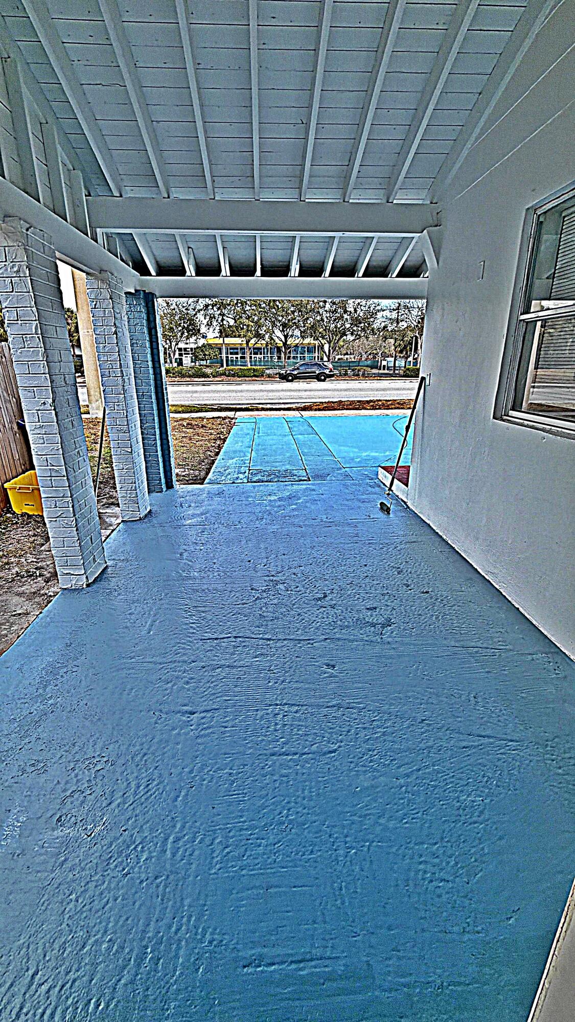 936 45th Street Property Photo 2