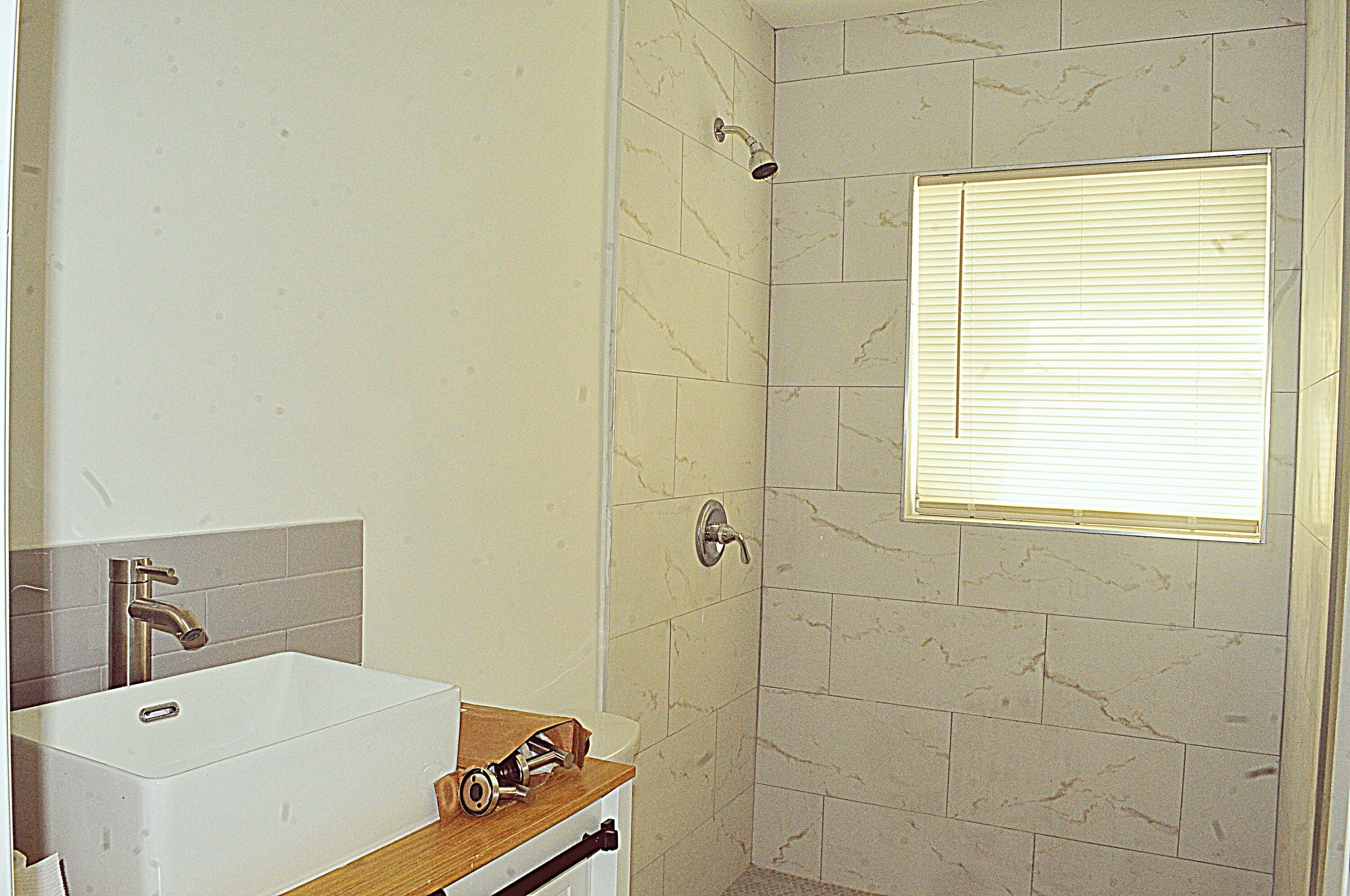 936 45th Street Property Photo 6